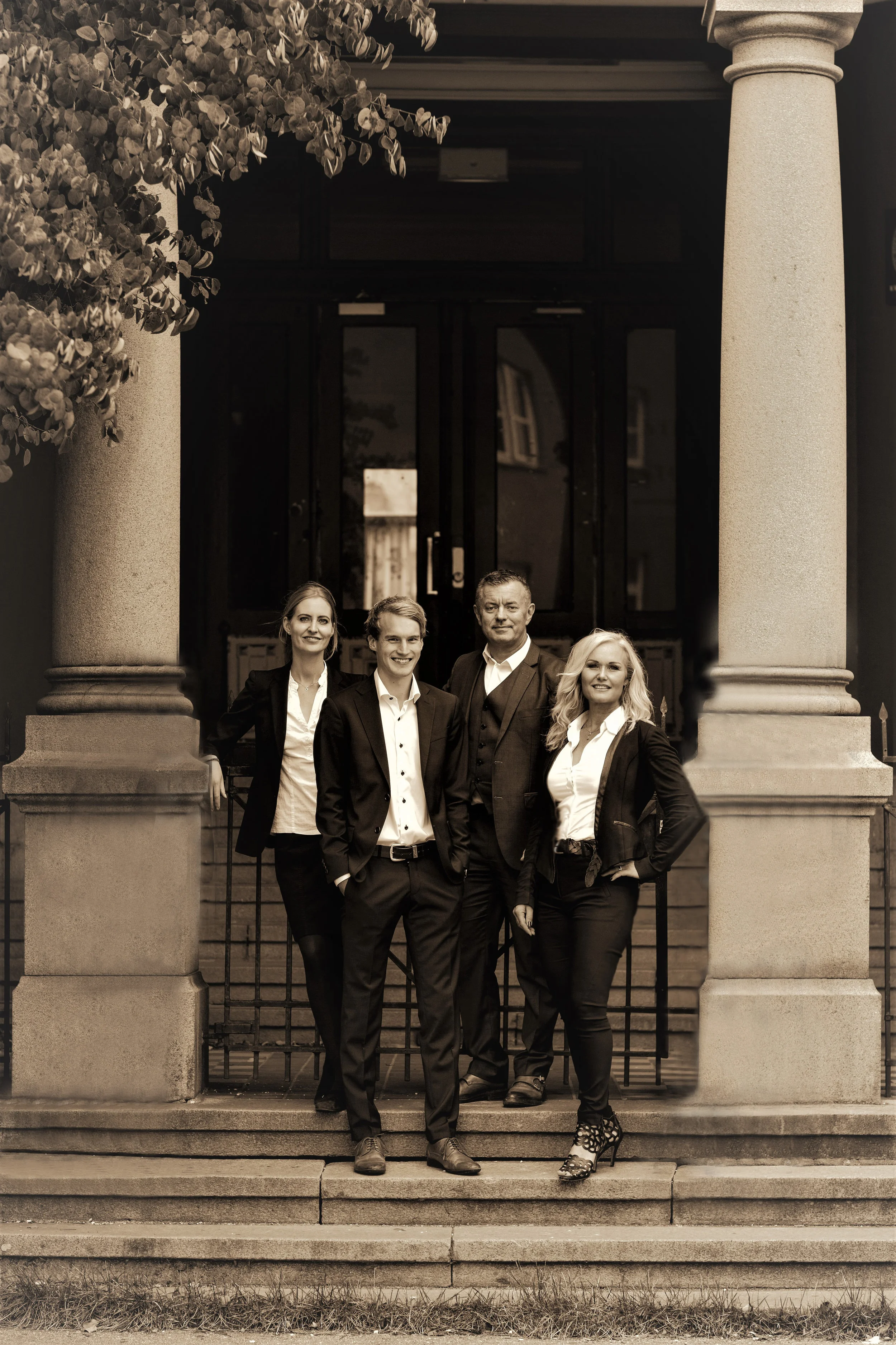 Skivik & Co.jpg