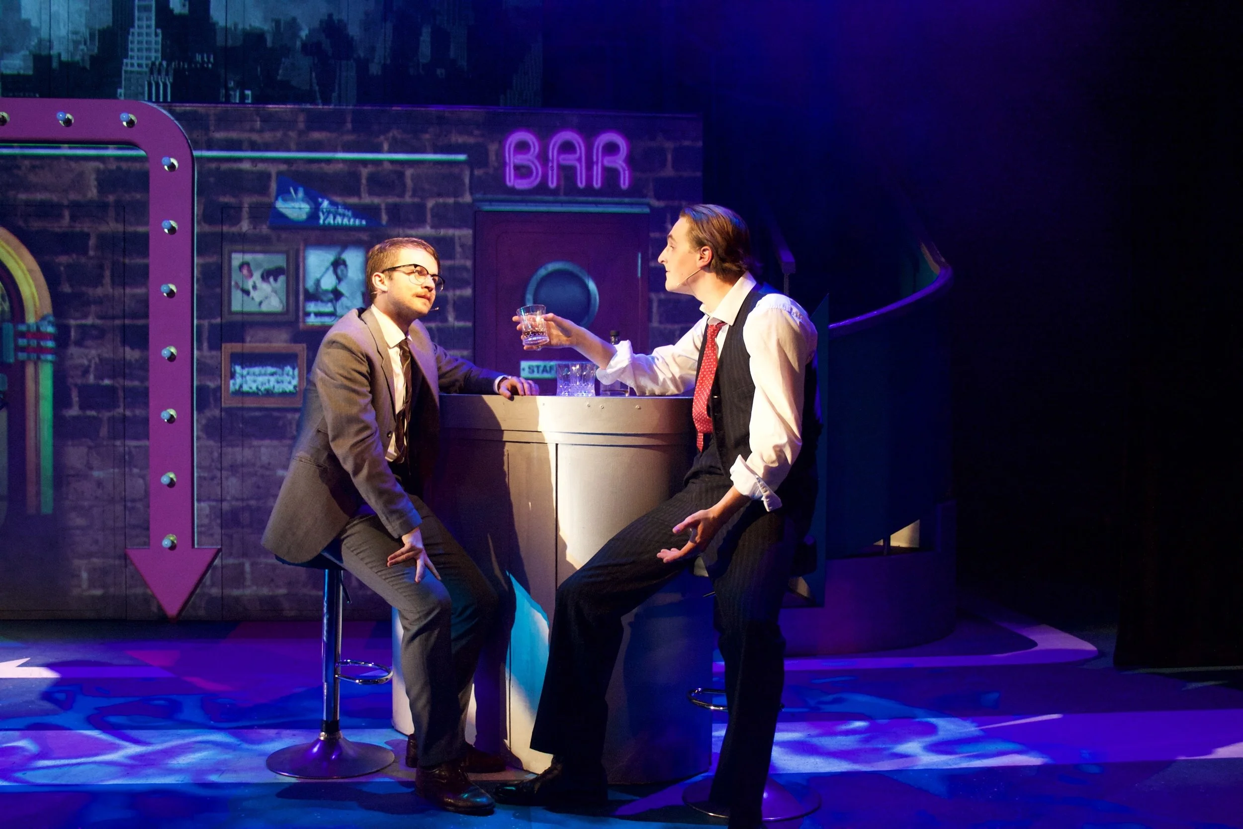 Catch Me If You Can — PJ McEvoy: Theatre Design