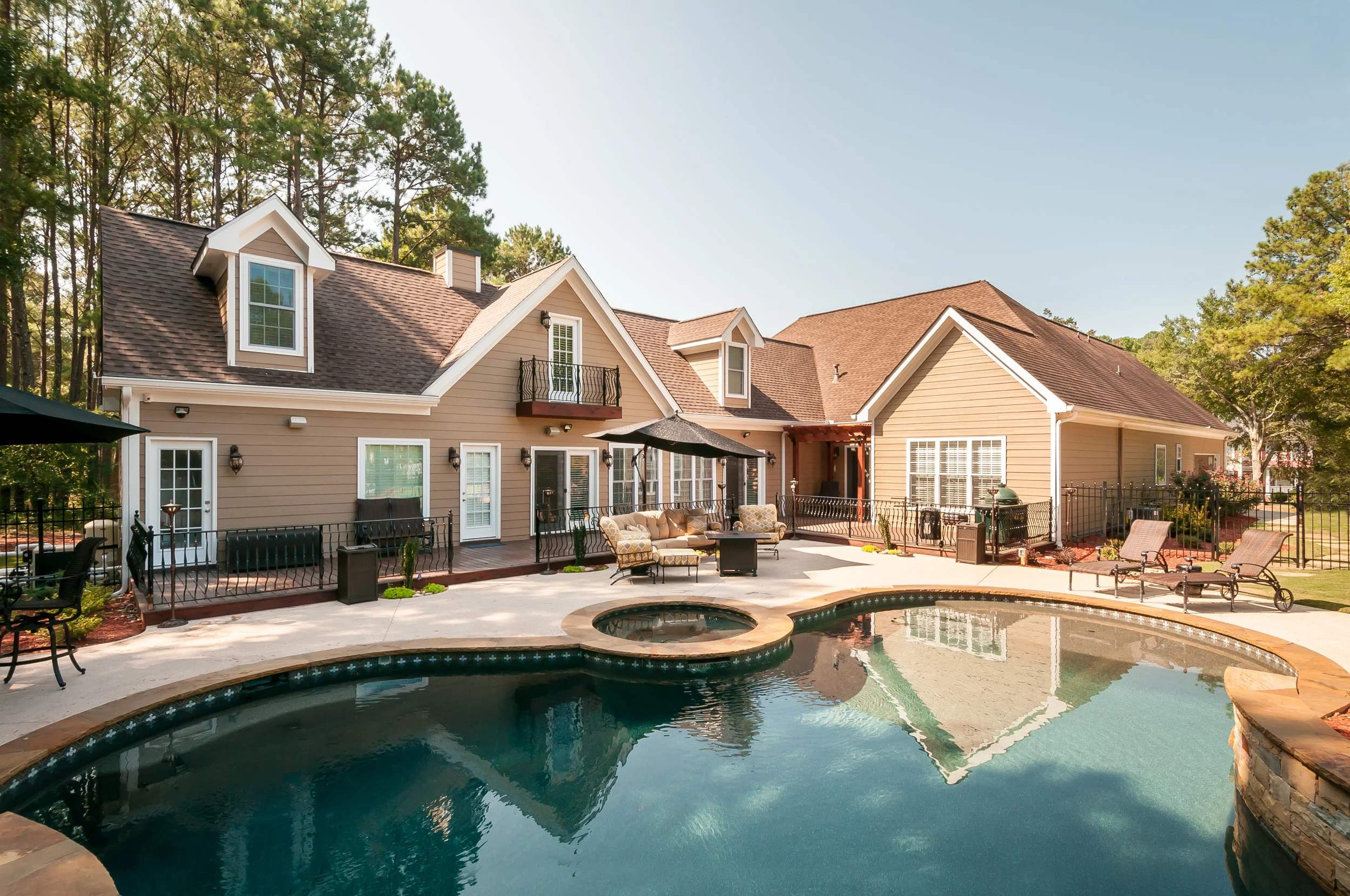 110 Stanley Oaks Pl High Res-3.jpg