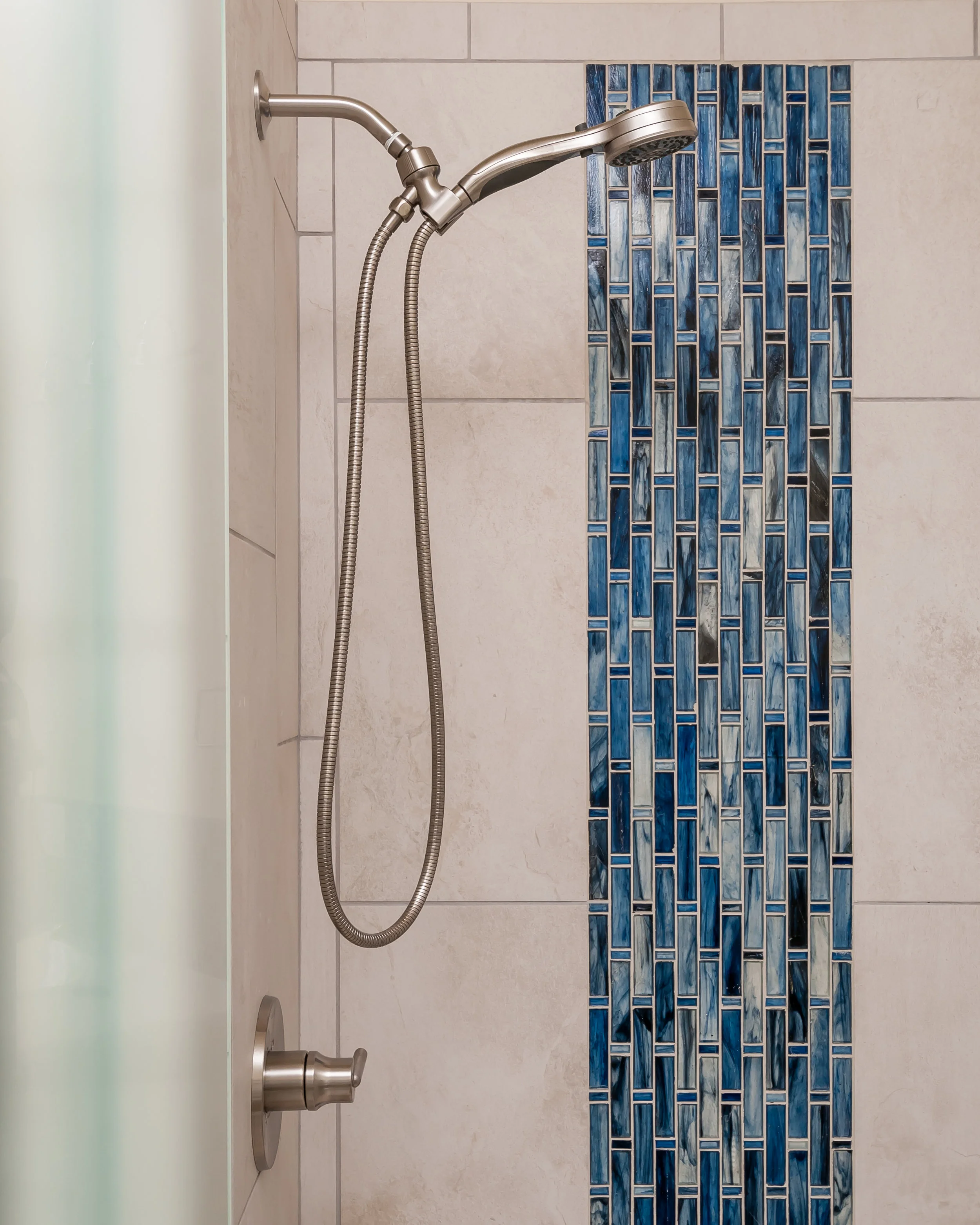 5380 Bay Cir High Res-1.jpg