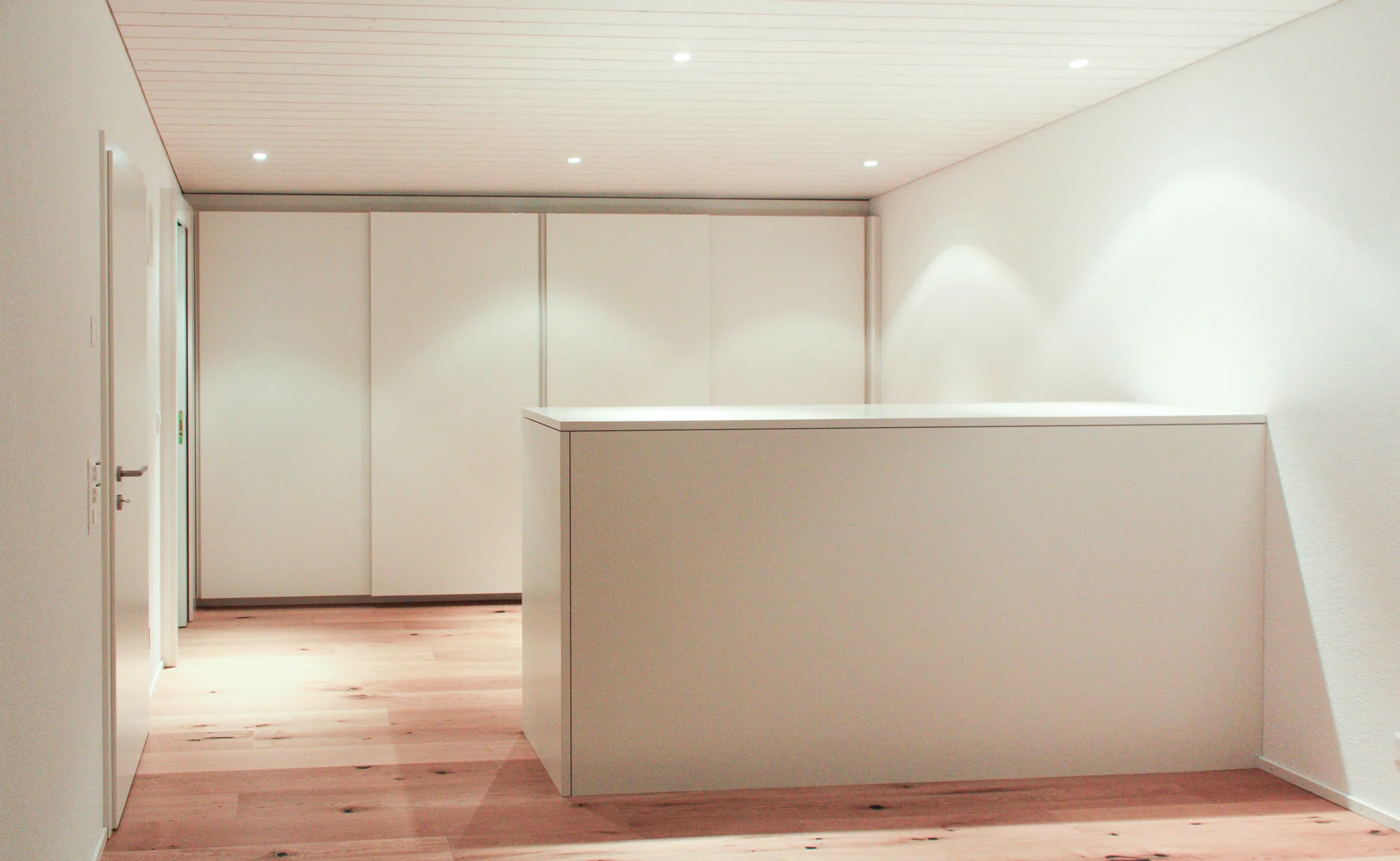 innenausbau_header_IMG_0780.jpg