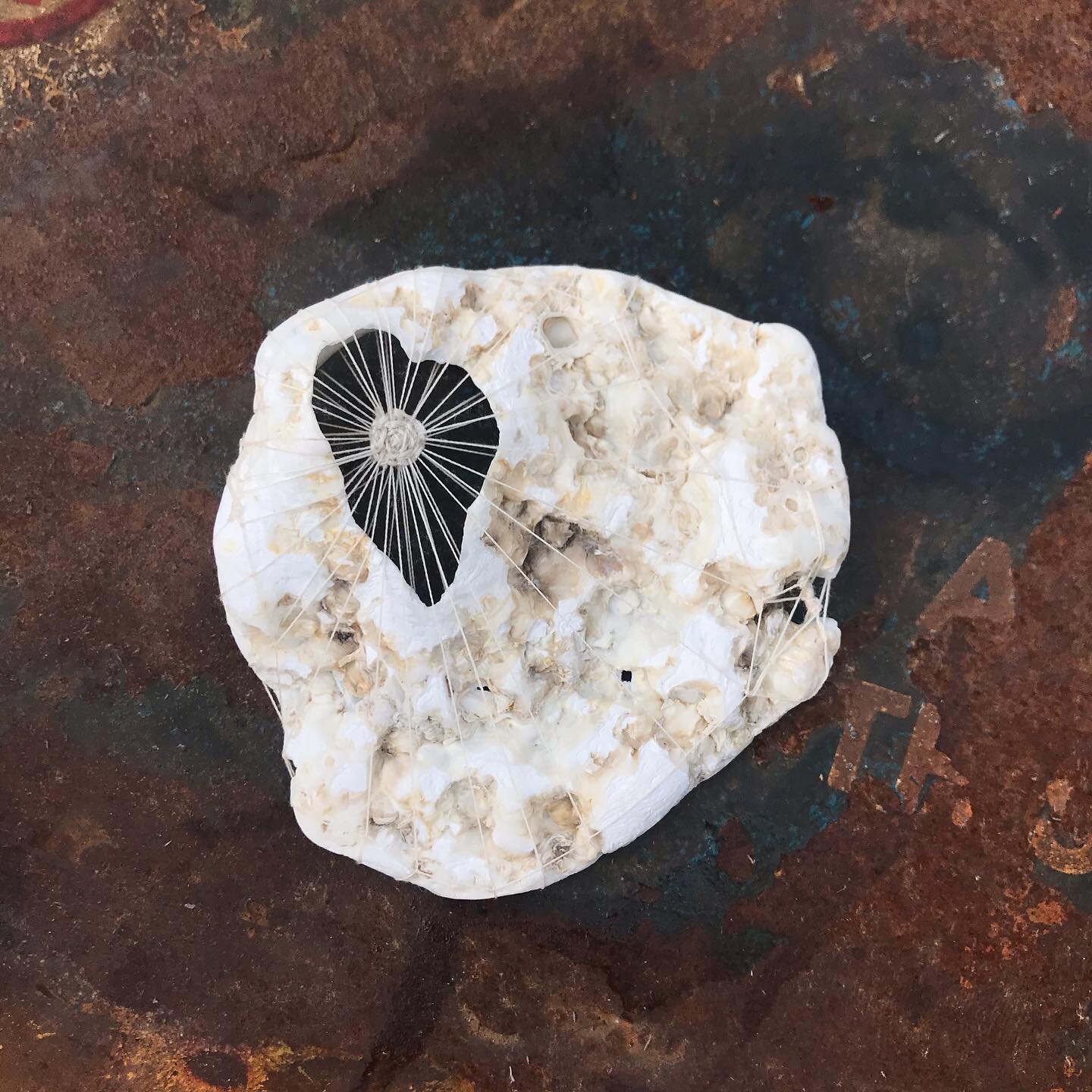 Stitching into this one I found on Thursday. Reminding me that the antidote to all the hard stuff is to LOVE HARD. 

#love #stitched #shells #shesewsseashells #stleonardsonsea #hastings #beachlife #happyeaster @goodmanscoffeespot