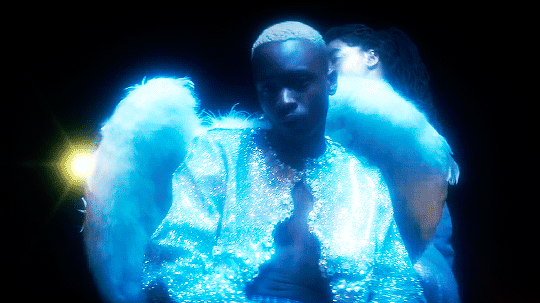 tumblr_p67v0oDUJh1utsakio1_540.gif