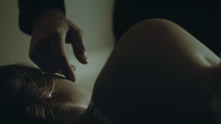 tumblr_nk19a9Ml8A1u5liuso1_500.gif