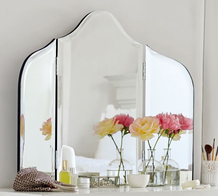 maisie-vanity-mirror-o.jpg