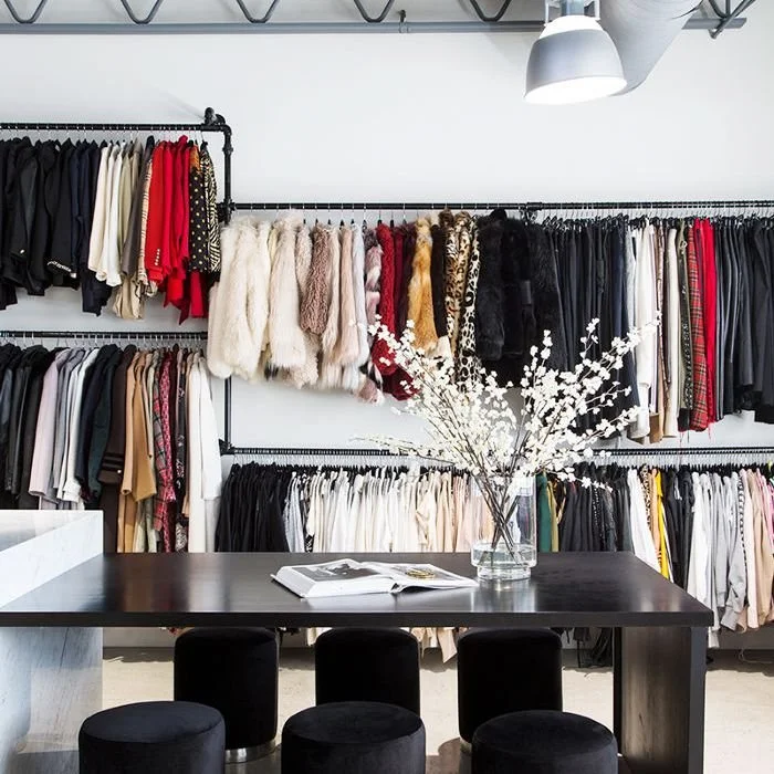cdn.cliqueinc.com__cache__posts__272544__monica-rose-closet-272544-1542153078522-image.700x0c-7e4a8951e4184e3b8e351eec1280ca92.jpg