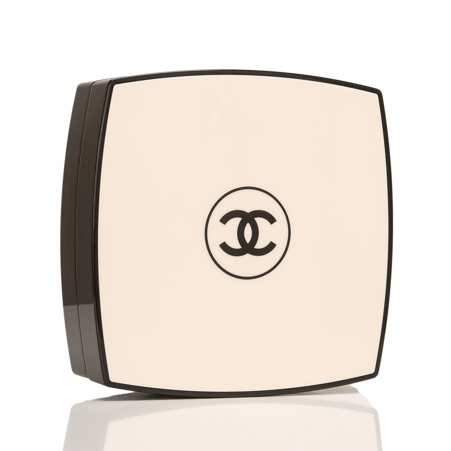Chanel Misc White Plastic ref.749642 - Joli Closet