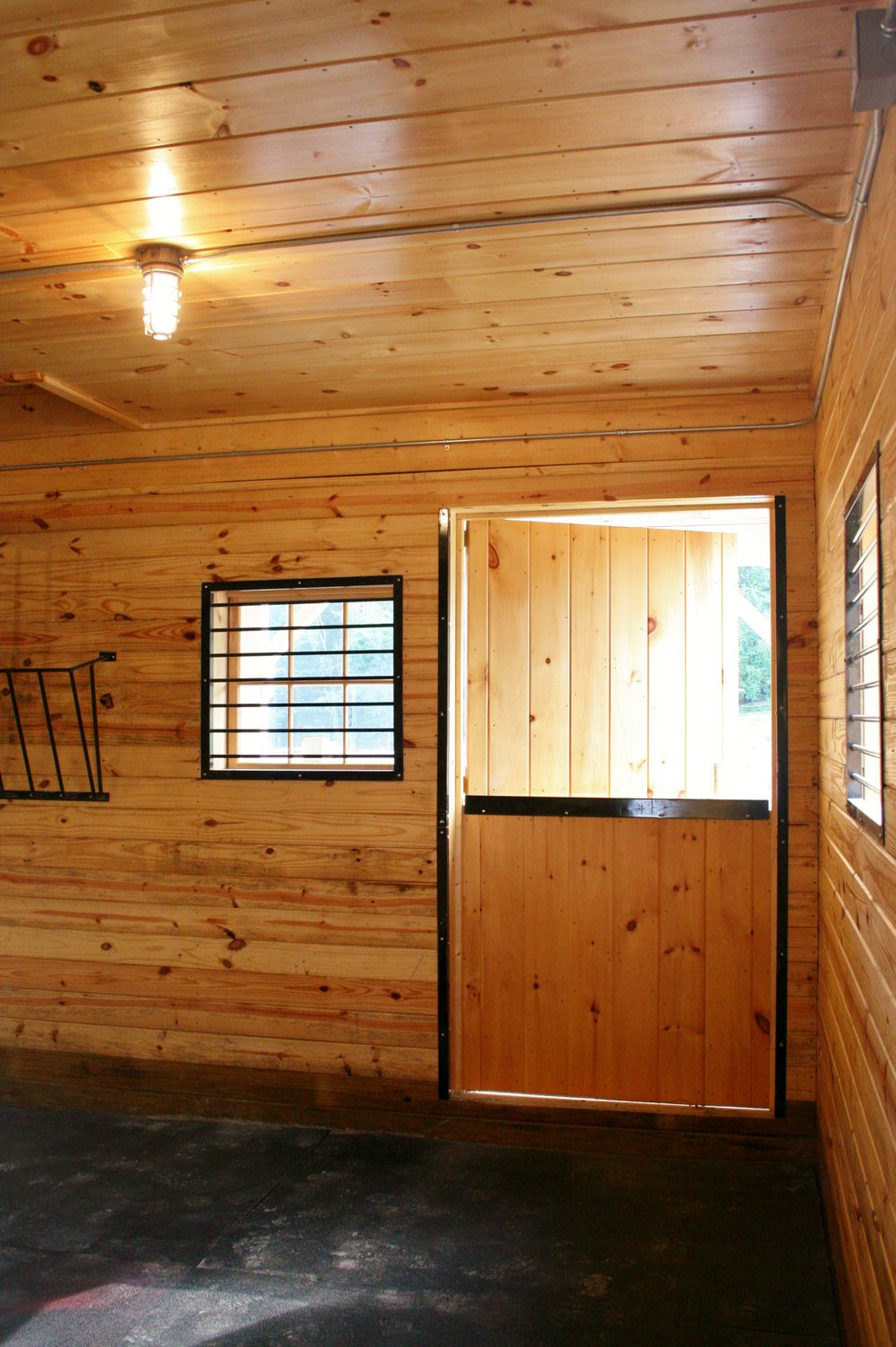Rubber Stall Mats — Barn Depot
