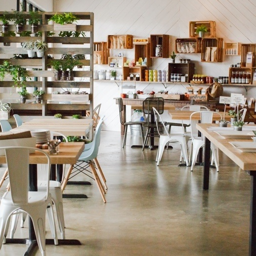 Style Blueprint —  9 Healthy Memphis Restaurants 