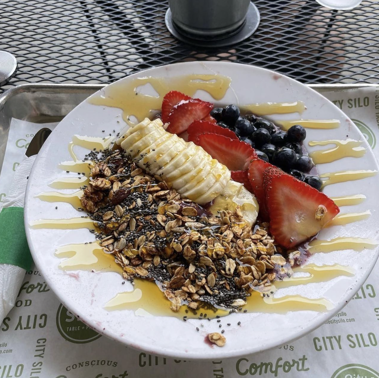 Vegan Crunk – Bluff City Vegan Eats: City Silo Table + Pantry