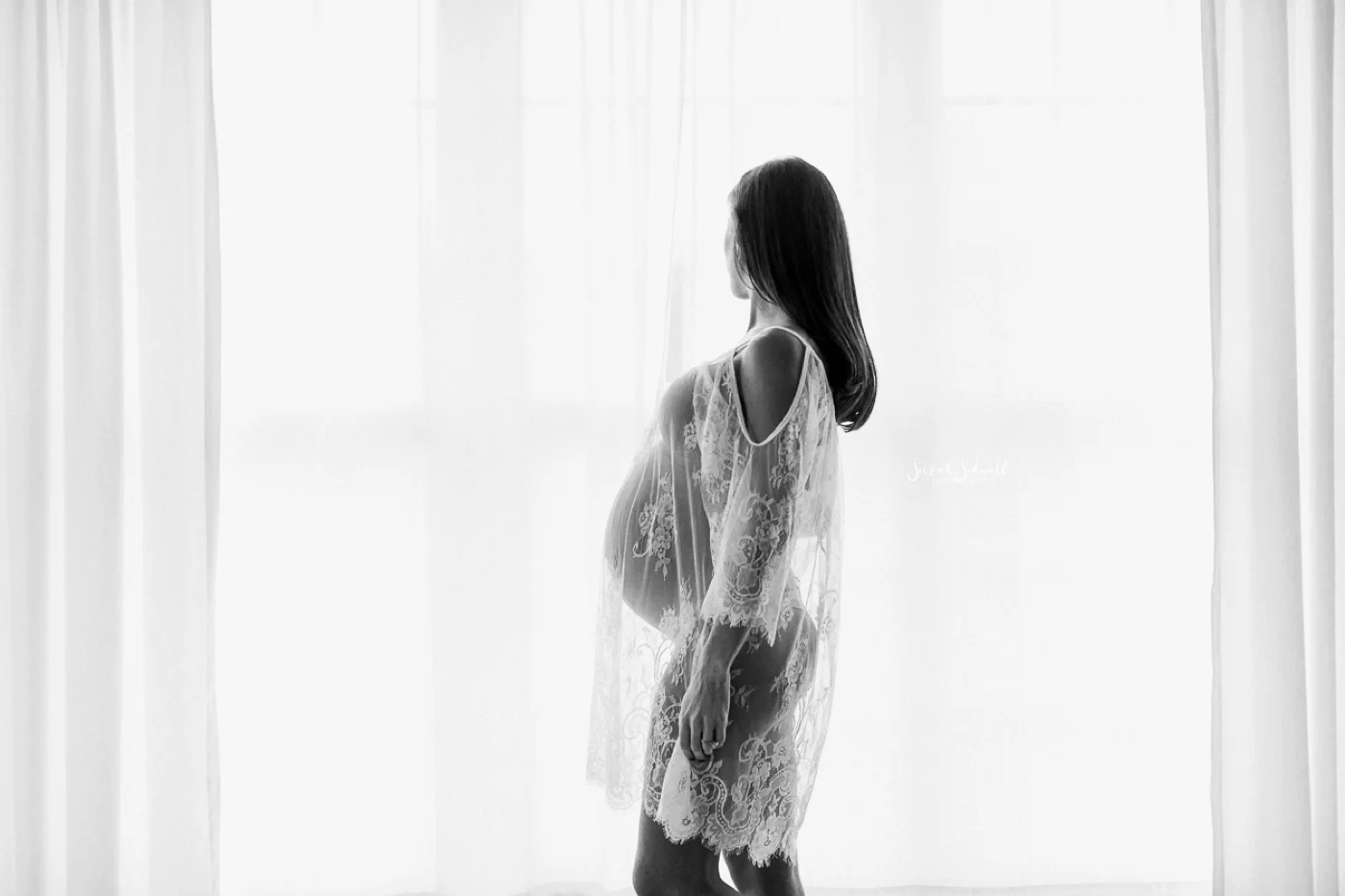 Classic Maternity Photography | Sarah Sidwell Photography
