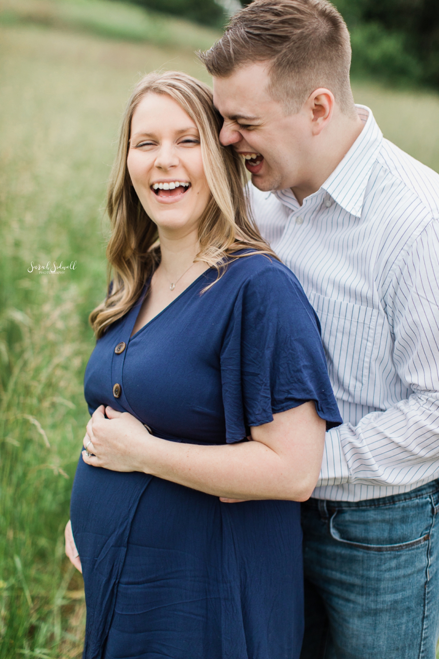 Maternity Session Sneak Peak | Daphne