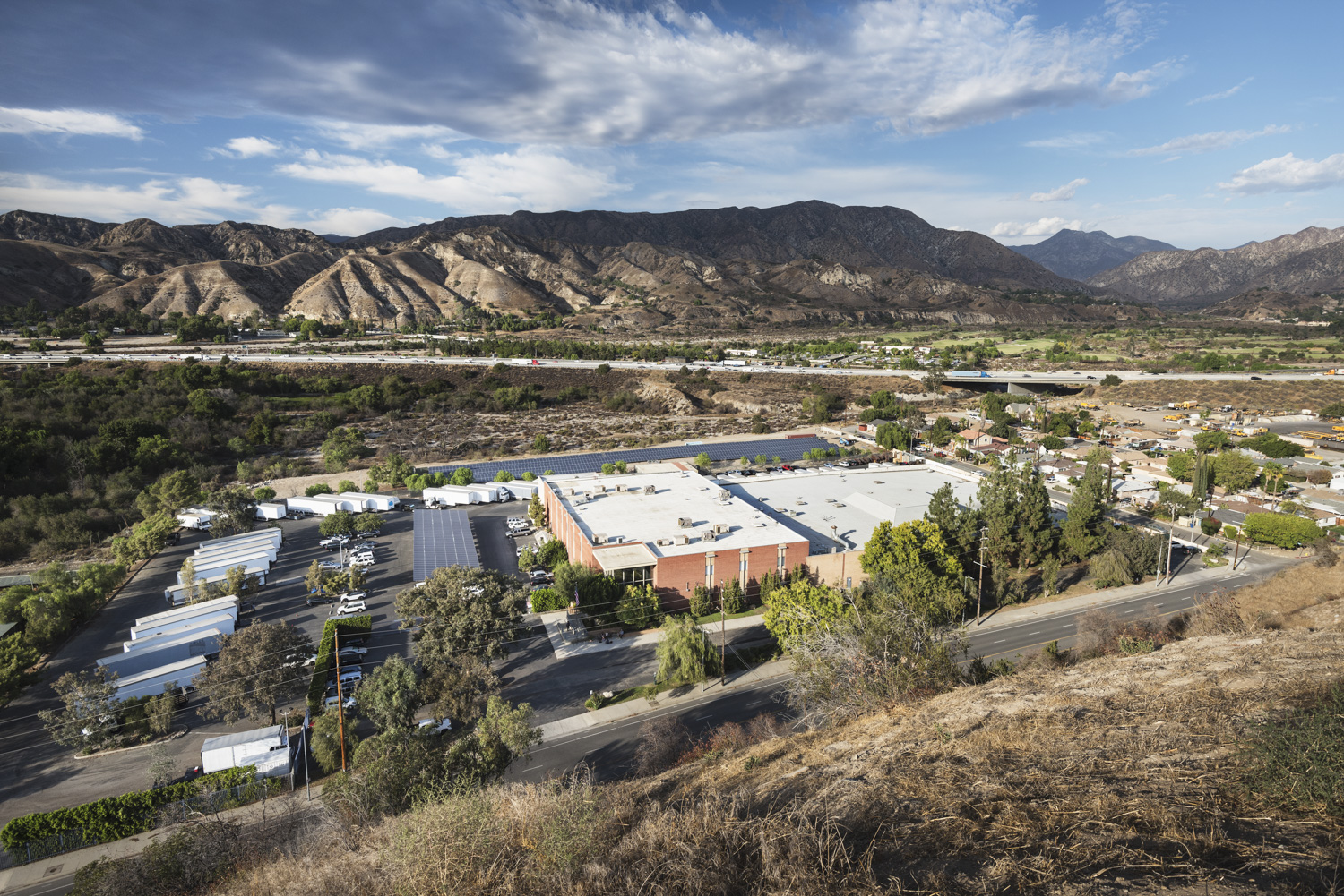 ISS's Exterior in Sunland-Tujunga