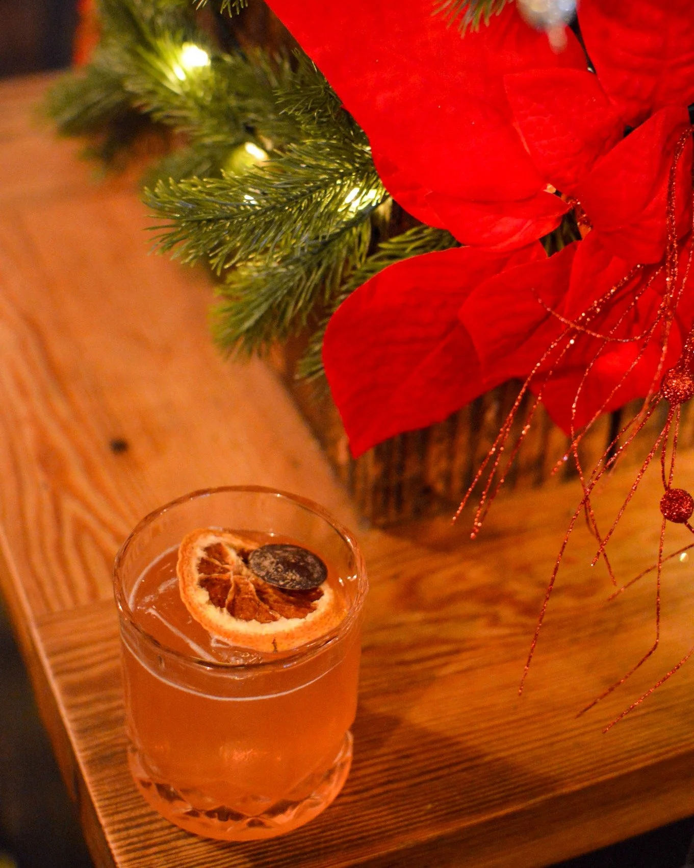 The flavors you grew up loving, reimagined in a glass 🍊🍫

The Orange Ya Merry includes Bullrush Blood Orange Gin, Crown Royal chocolate liqueur, lemon, and black walnut bitters, blending comfort, nostalgia, and a spark of holiday cheer. 🎄

It's Bu