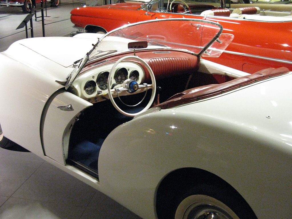 1954 Kaiser Darrin