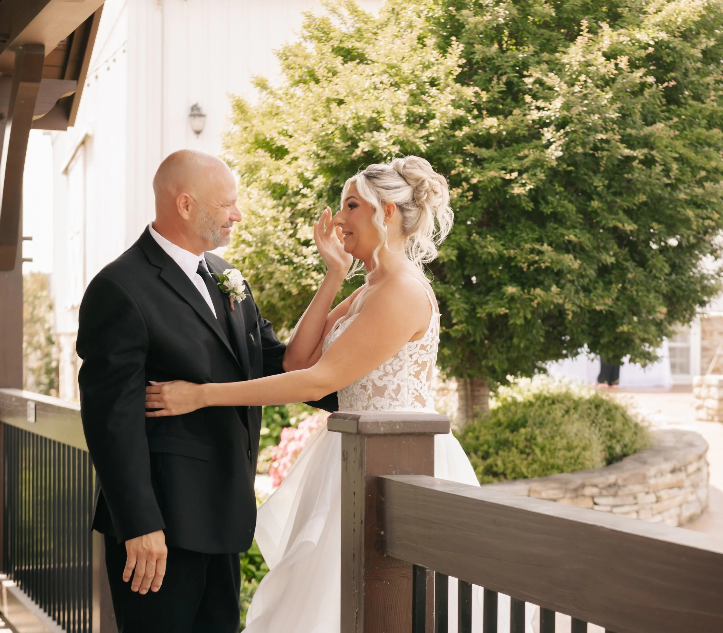 Bride  Groo Prep 421.jpg