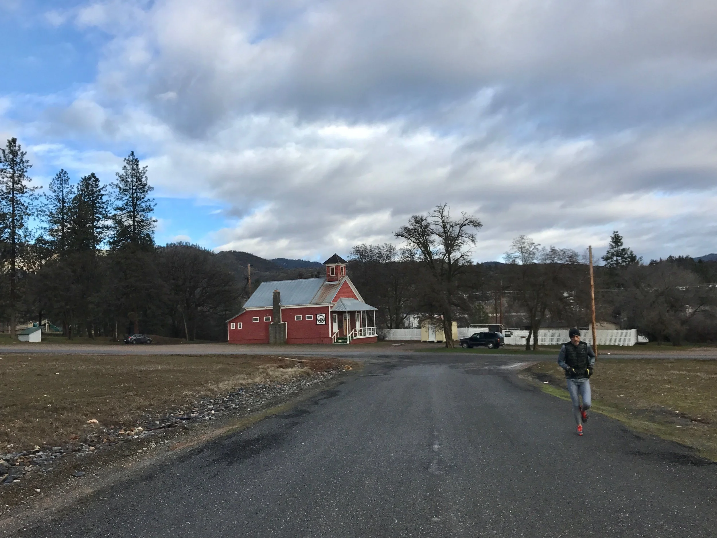 RUN TRIP - 15: F A K  YREKA