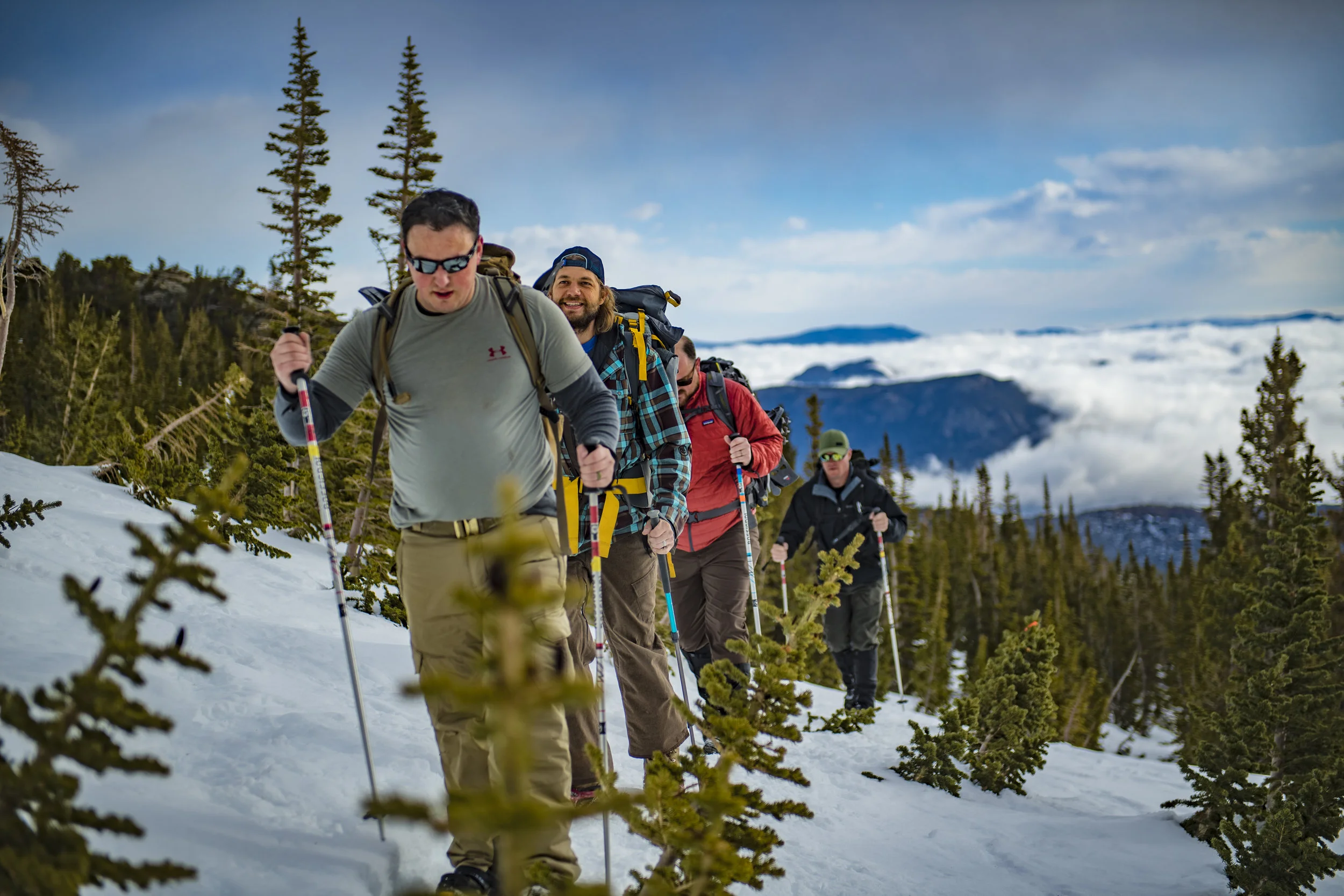 ©2019_thehikingmermaid.com_RMNP_thewarriorskeep_hallettpeak_-48.jpg