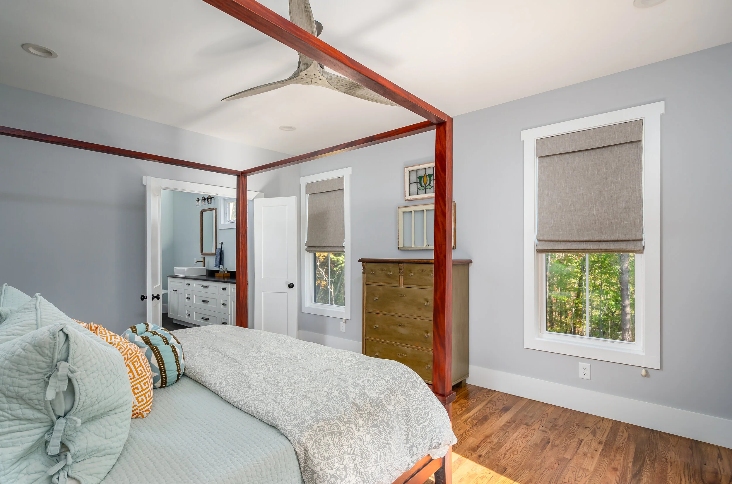 1429 Modern Farmhouse HiRes-36.jpg