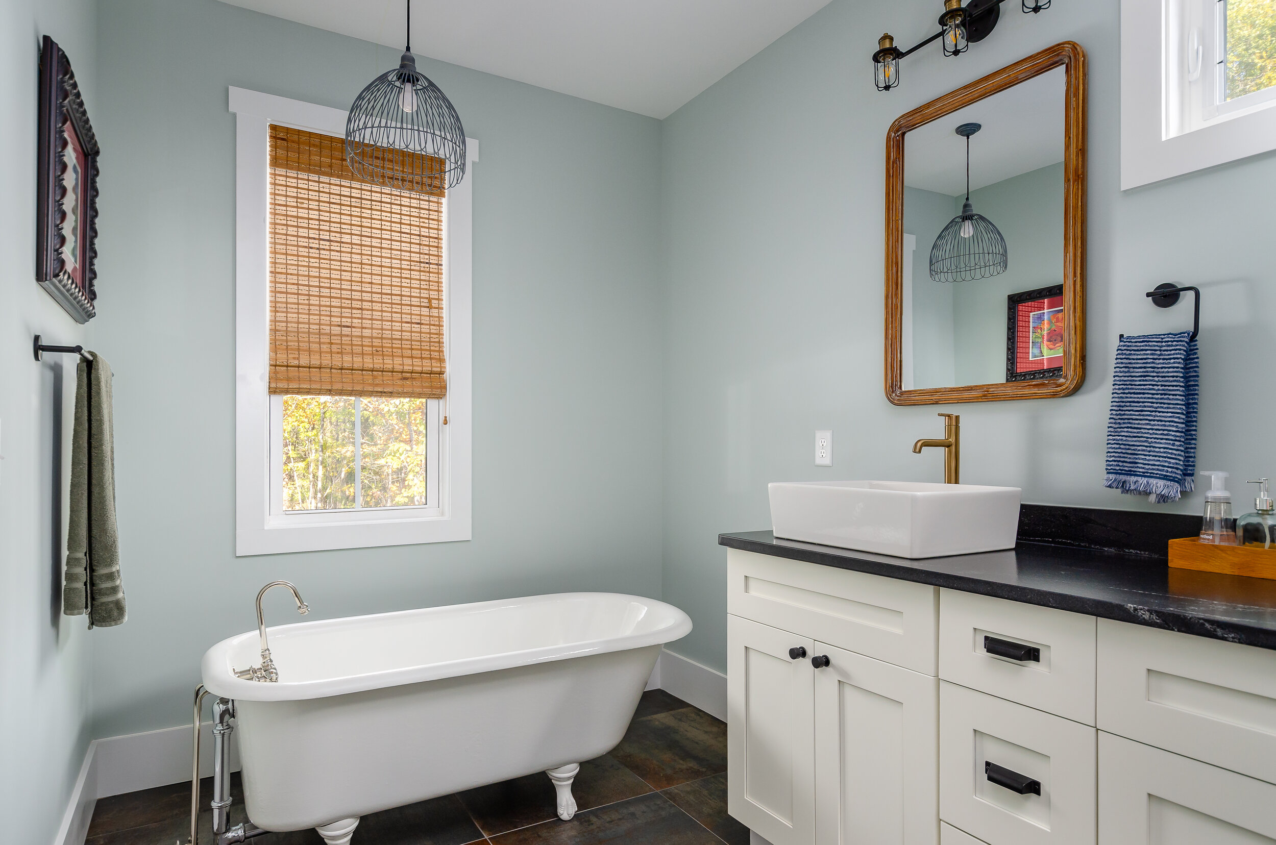 1429 Modern Farmhouse HiRes-41.jpg