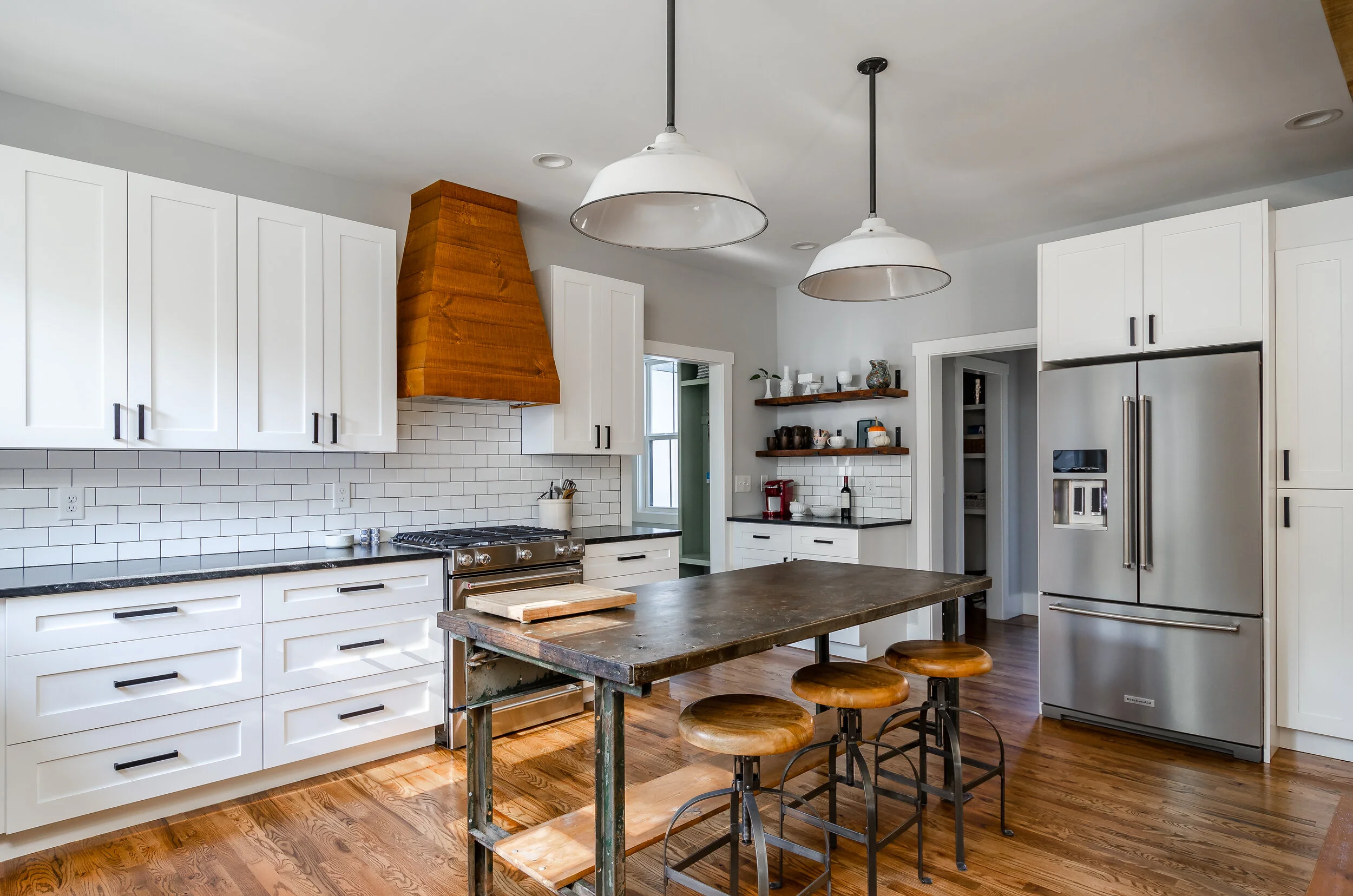 1429 Modern Farmhouse HiRes-22.jpg