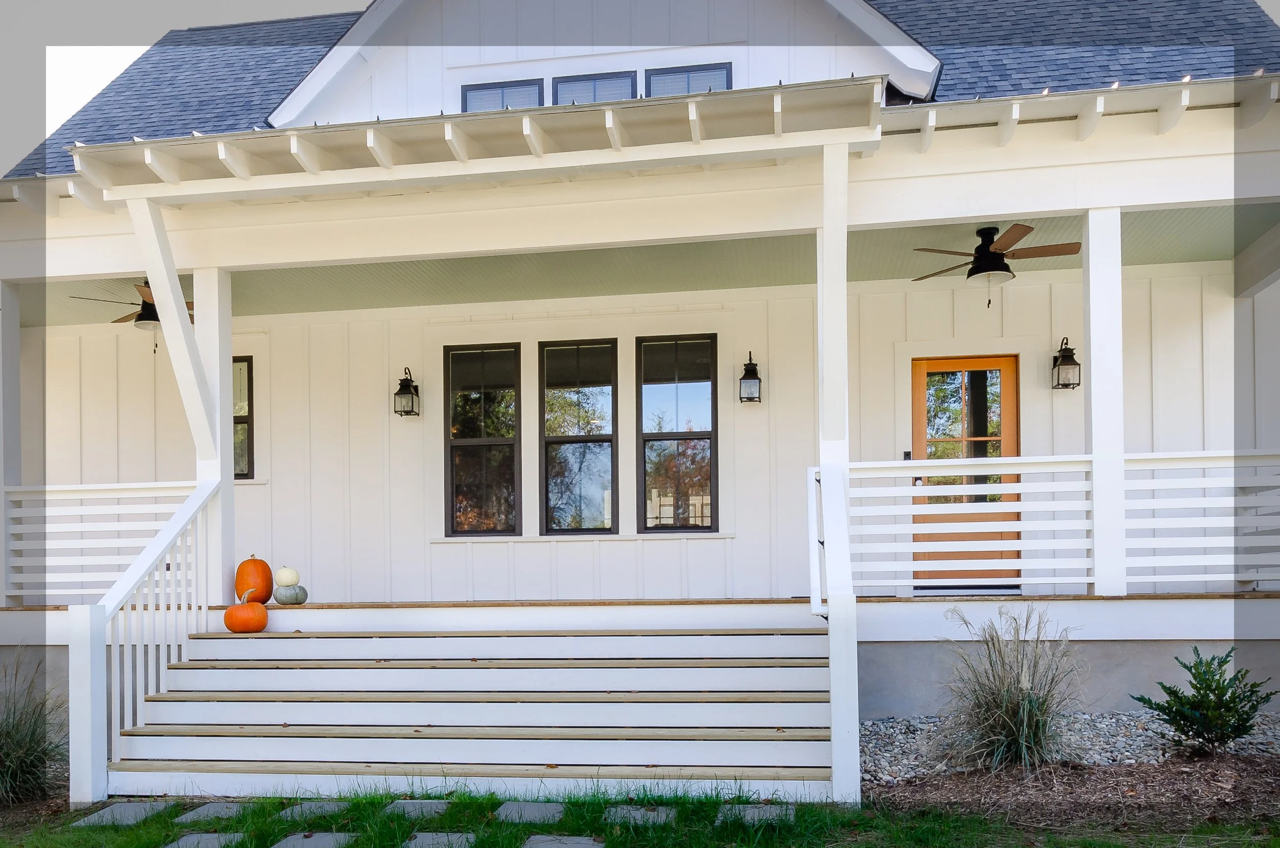 1429 Modern Farmhouse HiRes-2.jpg