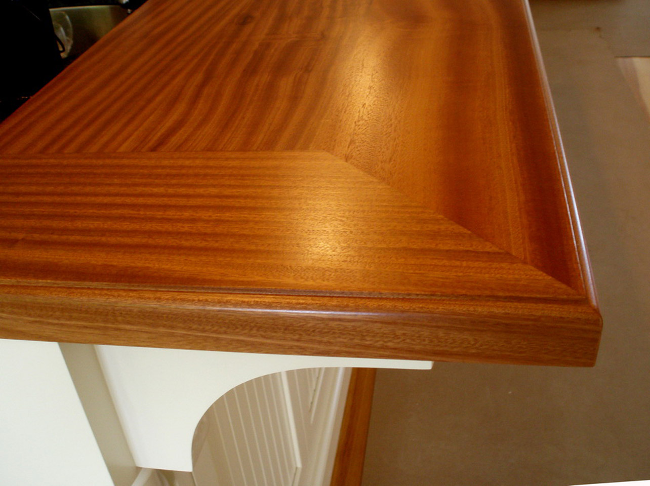 Mahogany Bar Top