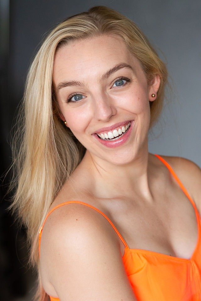 Grace Woodward Headshot2 .jpg