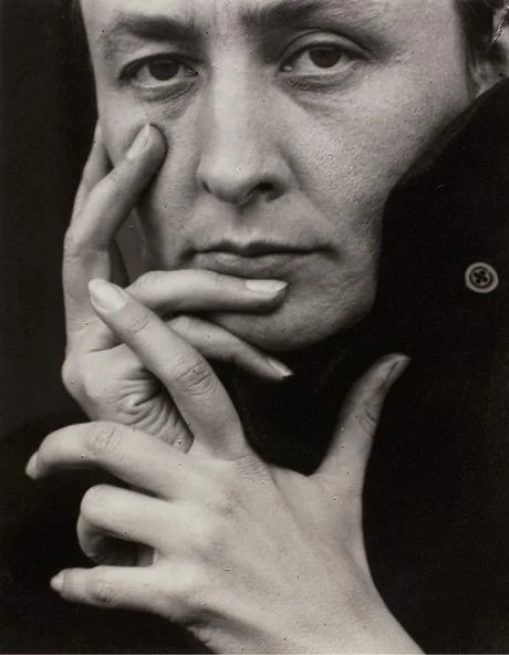 Alfred Stieglitz, (1864-1946) © ARS, NY Georgia O'Keeffe , 1918. Gelatin silver print, 11.4 x 9.1 cm (image/paper/first mount); 31.8 x 25.4 cm (second mount). Alfred Stieglitz Collection, 1949.742. Location: The Art Institute of Chicago, Chicago, U.S.A. Photo Credit: The Art Institute of Chicago / Art Resource, NY Image Reference: ART528075