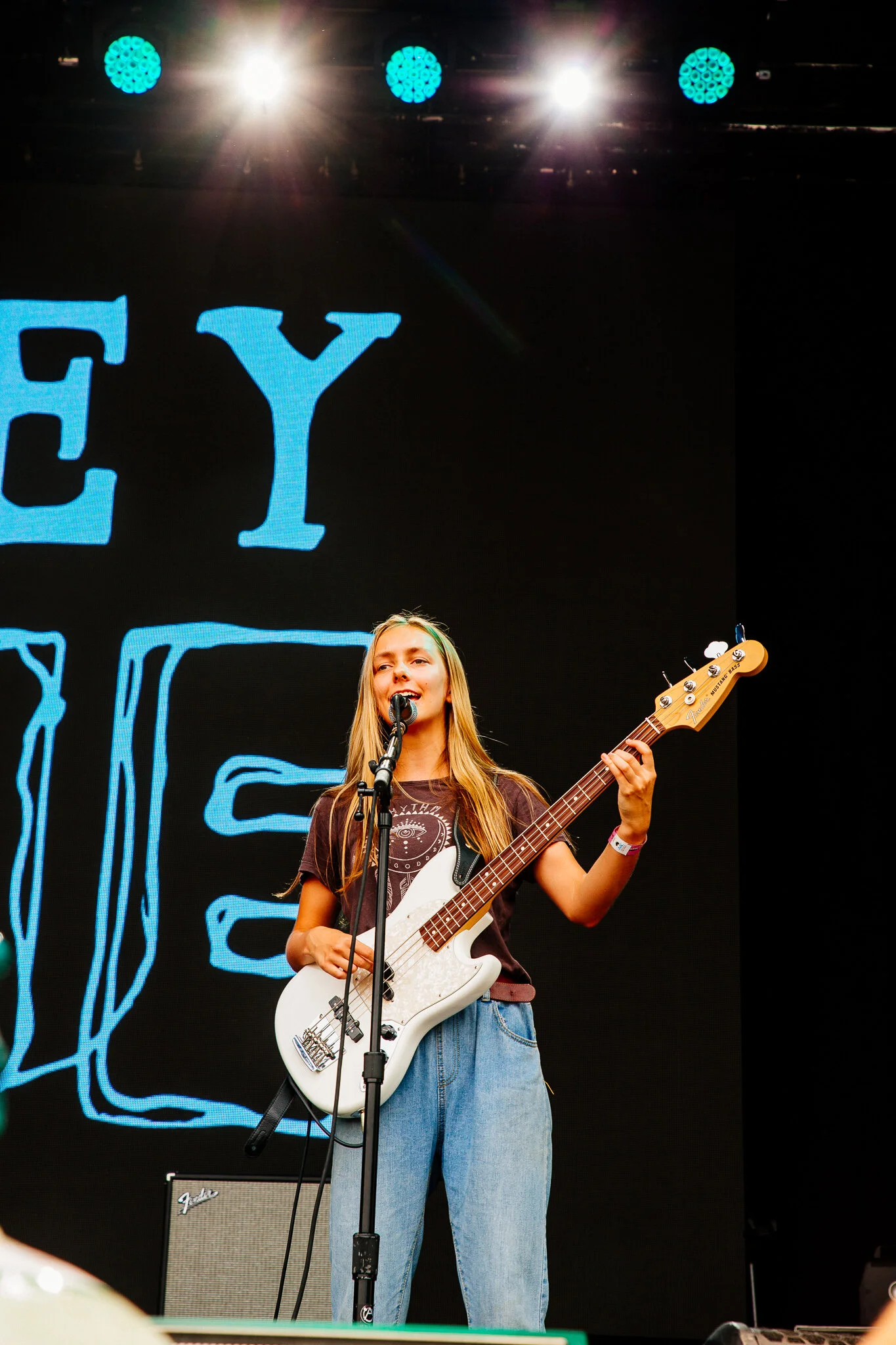 laneway 2020-21.jpg