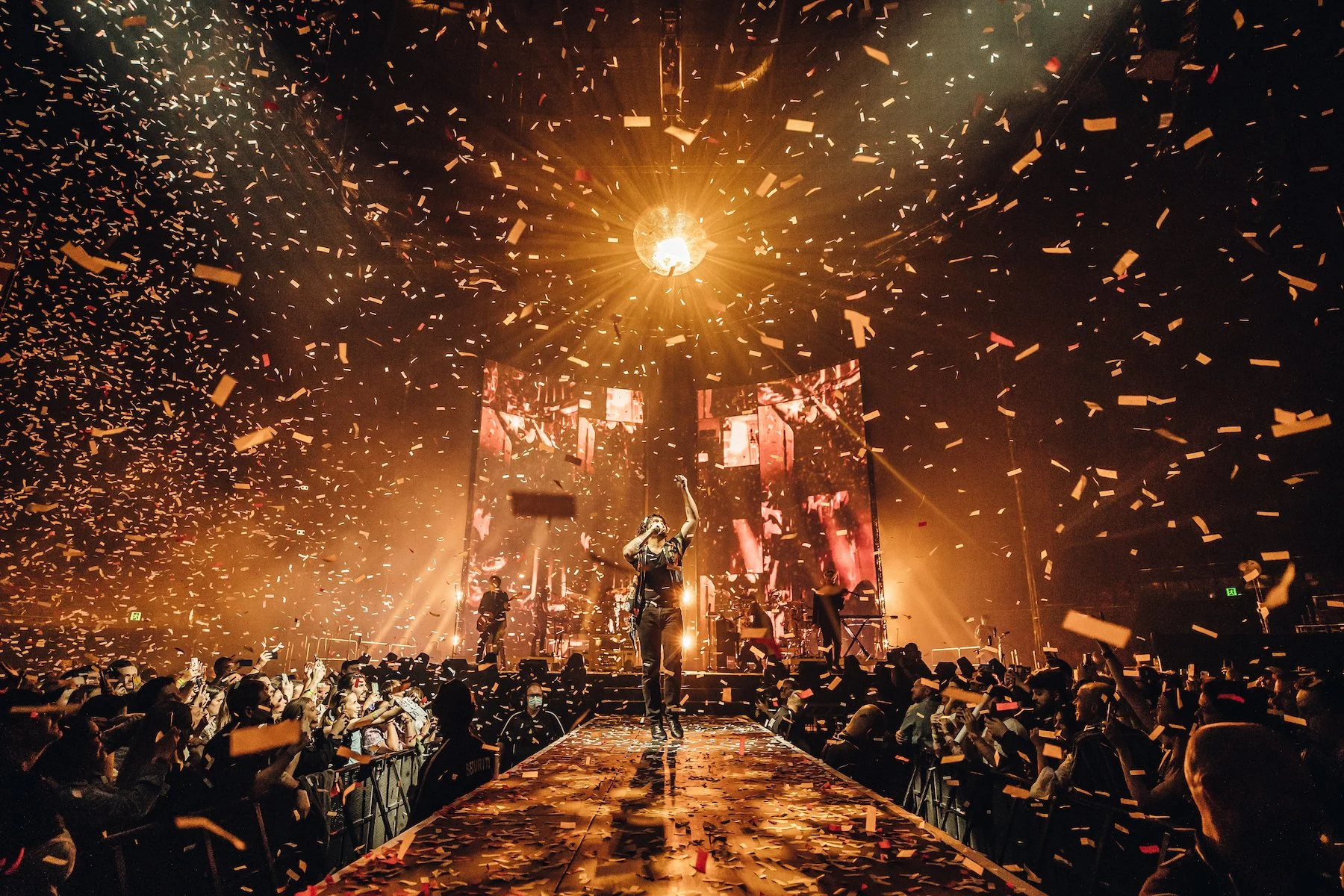 GANG OF YOUTHS, TASH SULTANA, ANGUS &amp; JULIA STONE AND KING GIZZARD &amp; THE LIZARD WIZARD LEAD INAUGURAL VINTAGE VIBES FESTIVAL