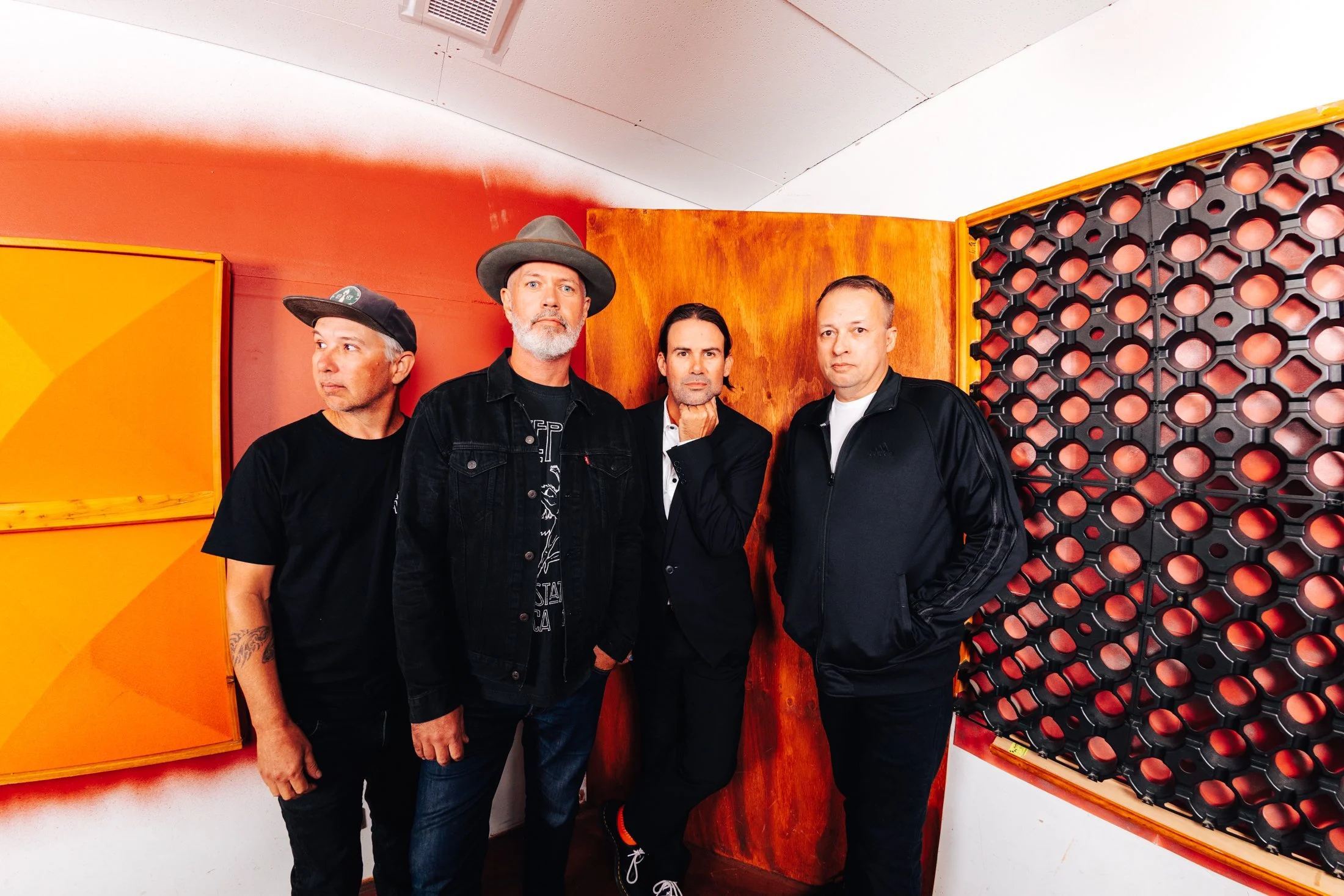 GRINSPOON ANNOUNCE NATIONAL 'EASY DETENTION' TOUR