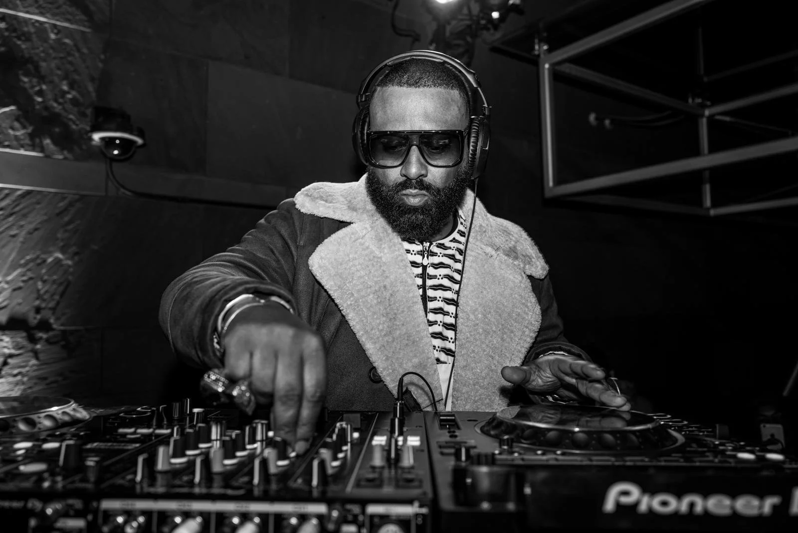 TOWERING US PRODUCER, DJ AND RAP ICON MADLIB JOINS RISING LINE-UP TO HEADLINE A HUGE CLOSING NIGHT PARTY AT THE FORUM