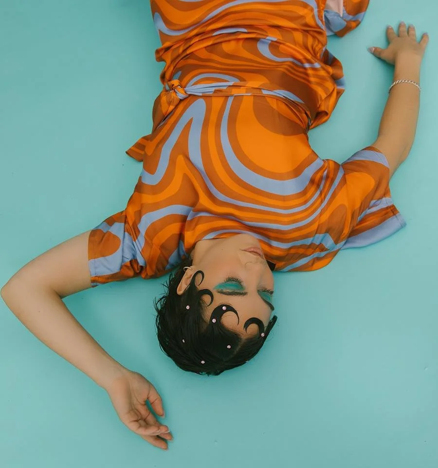 A QUICK CHAT WITH MOZË