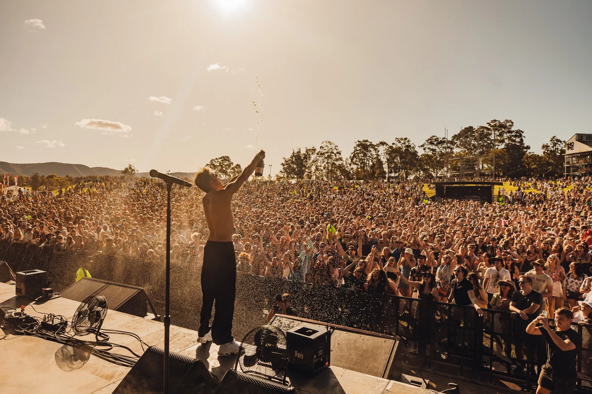 GRAPEVINE GATHERING REVEALS LINEUP FT.  SPACEY JANE, THE WOMBATS, HAYDEN JAMES, VANESSA AMOROSI AND MORE