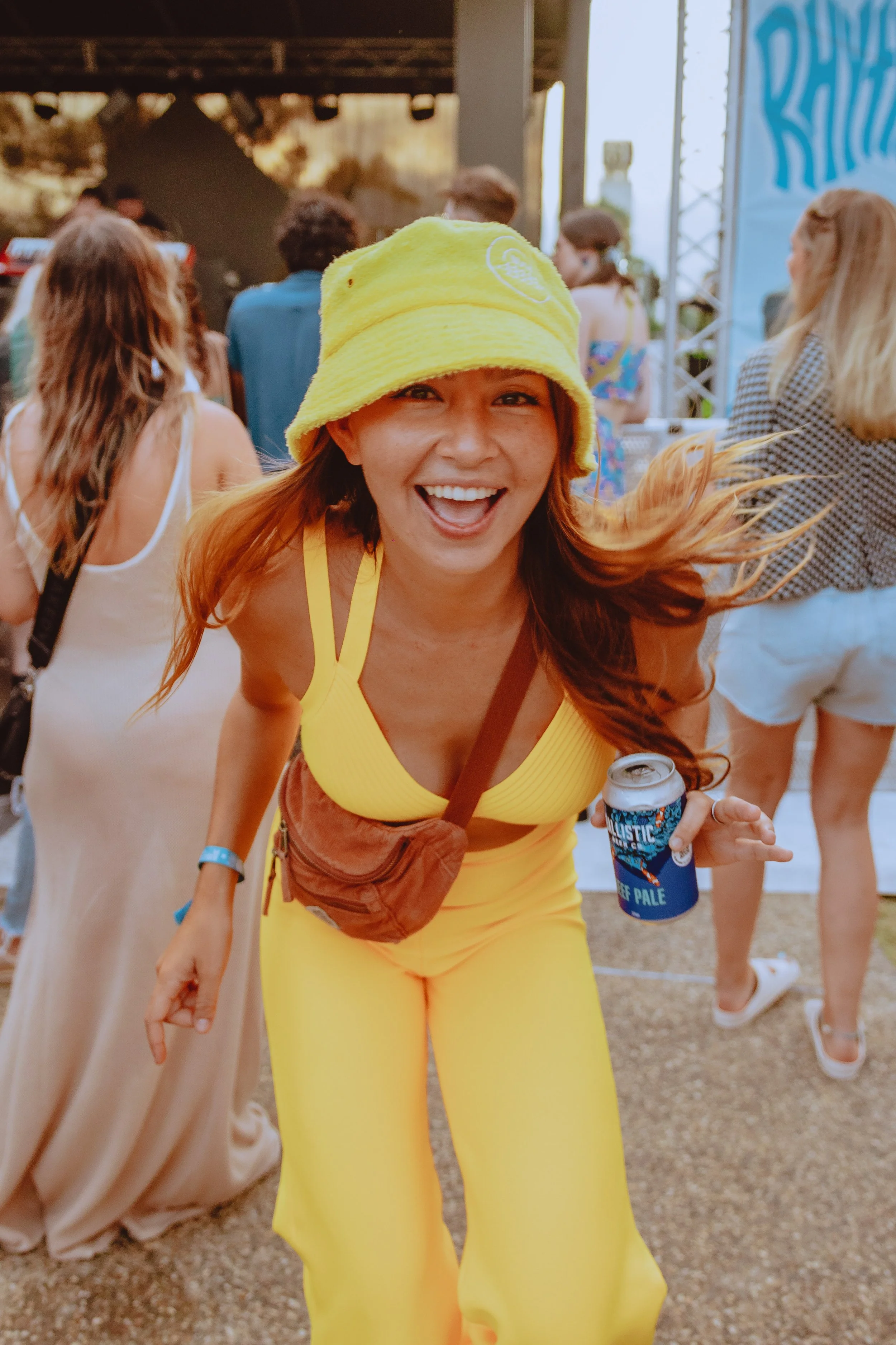 LIME CORDIALE AND EXAMPLE TO HEADLINE  RHYTHM AND THE REEF