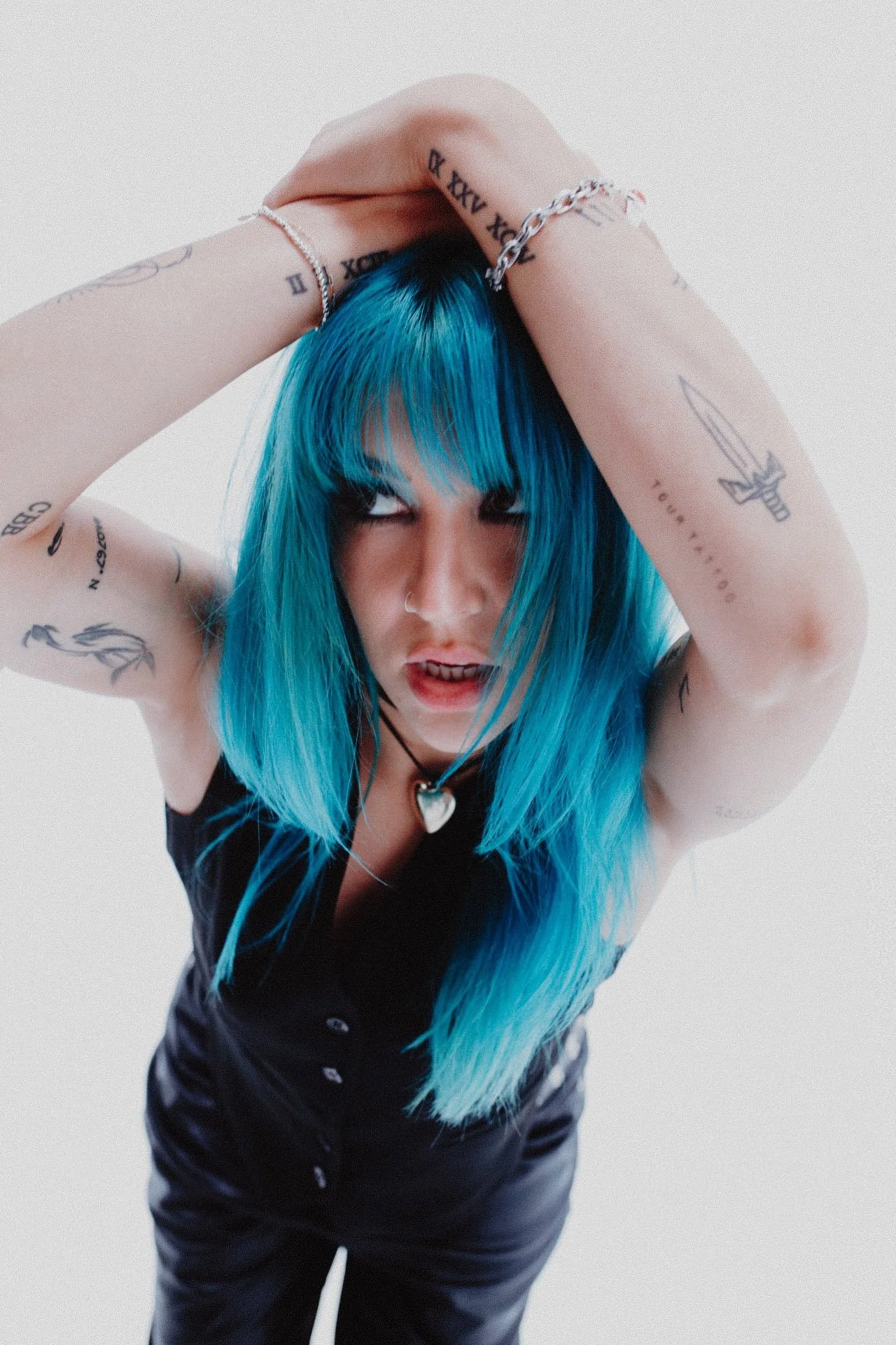 Charlotte Sands announces Australian tour