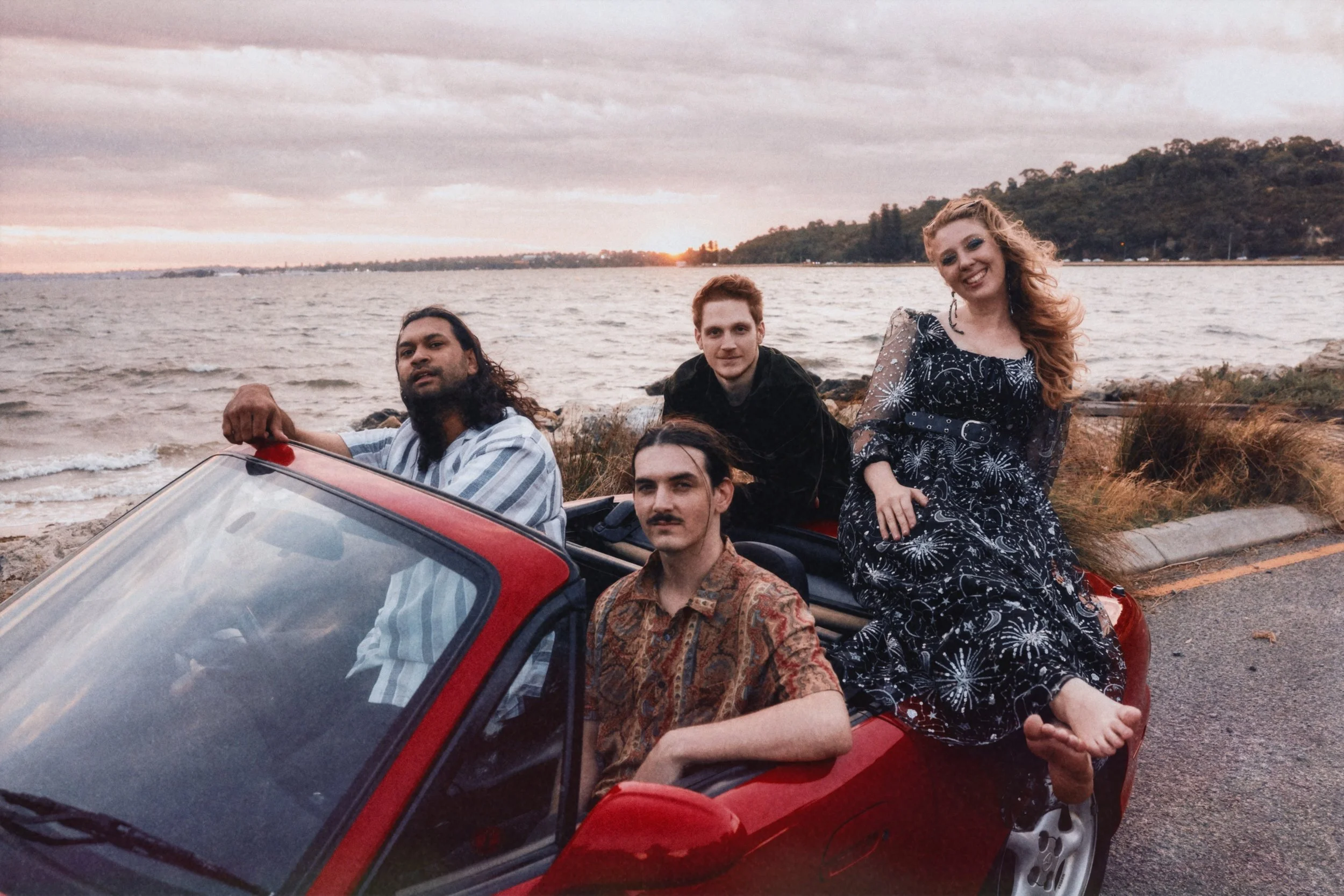 Joan &amp; The Giants Announce The Good Times Tour