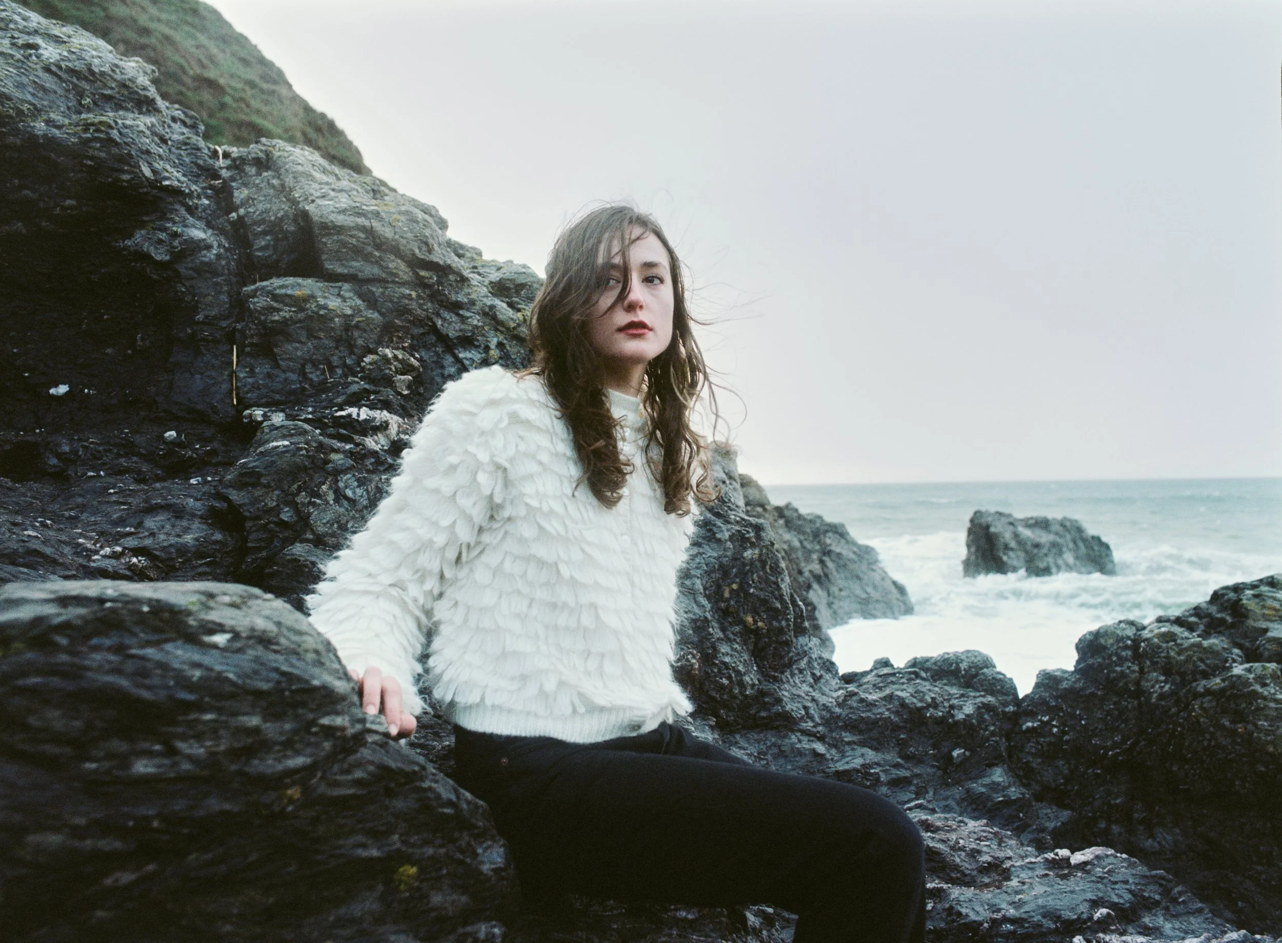London singer-songwriter Sophie May  makes her return to Australia