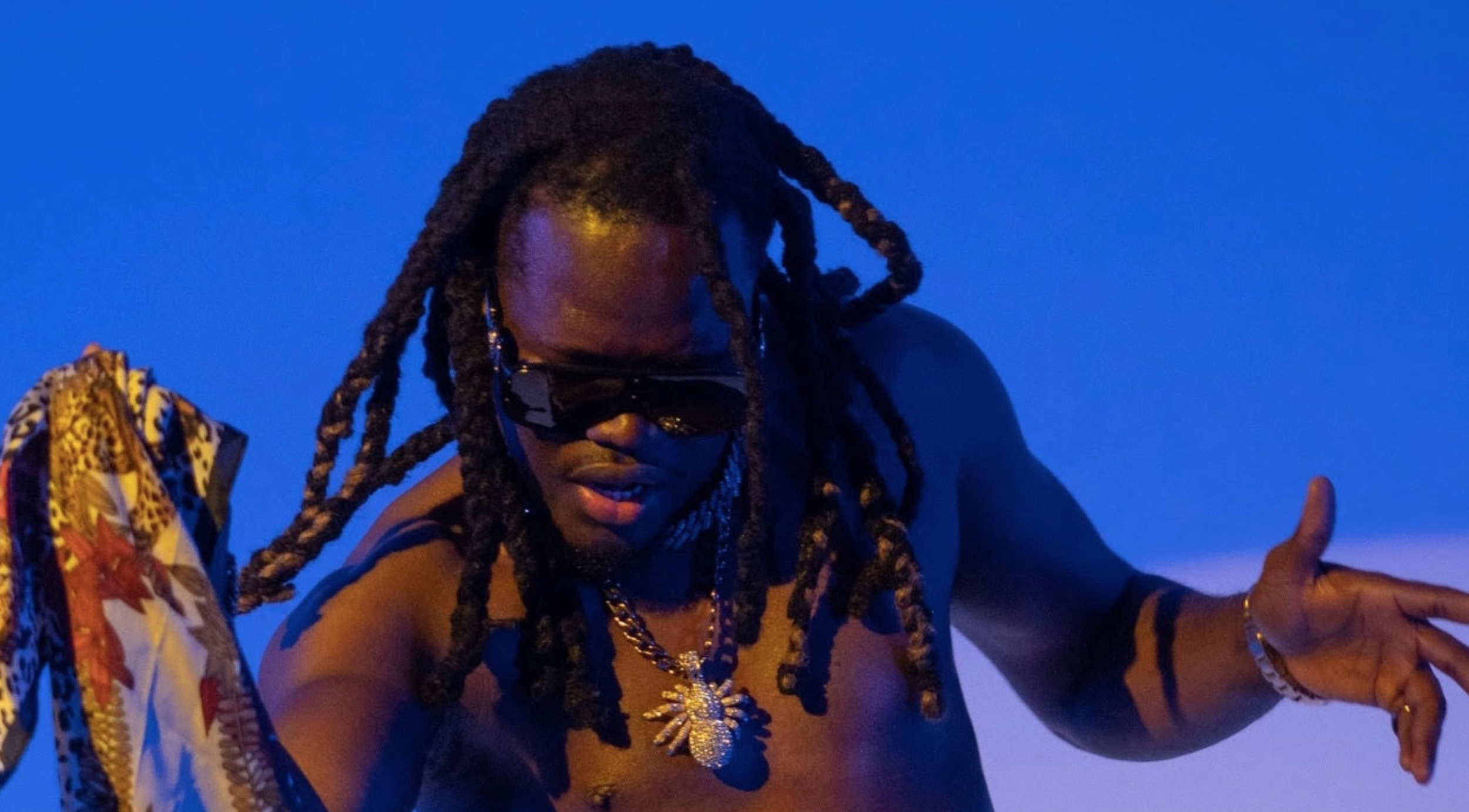 A Quick Chat with Le She