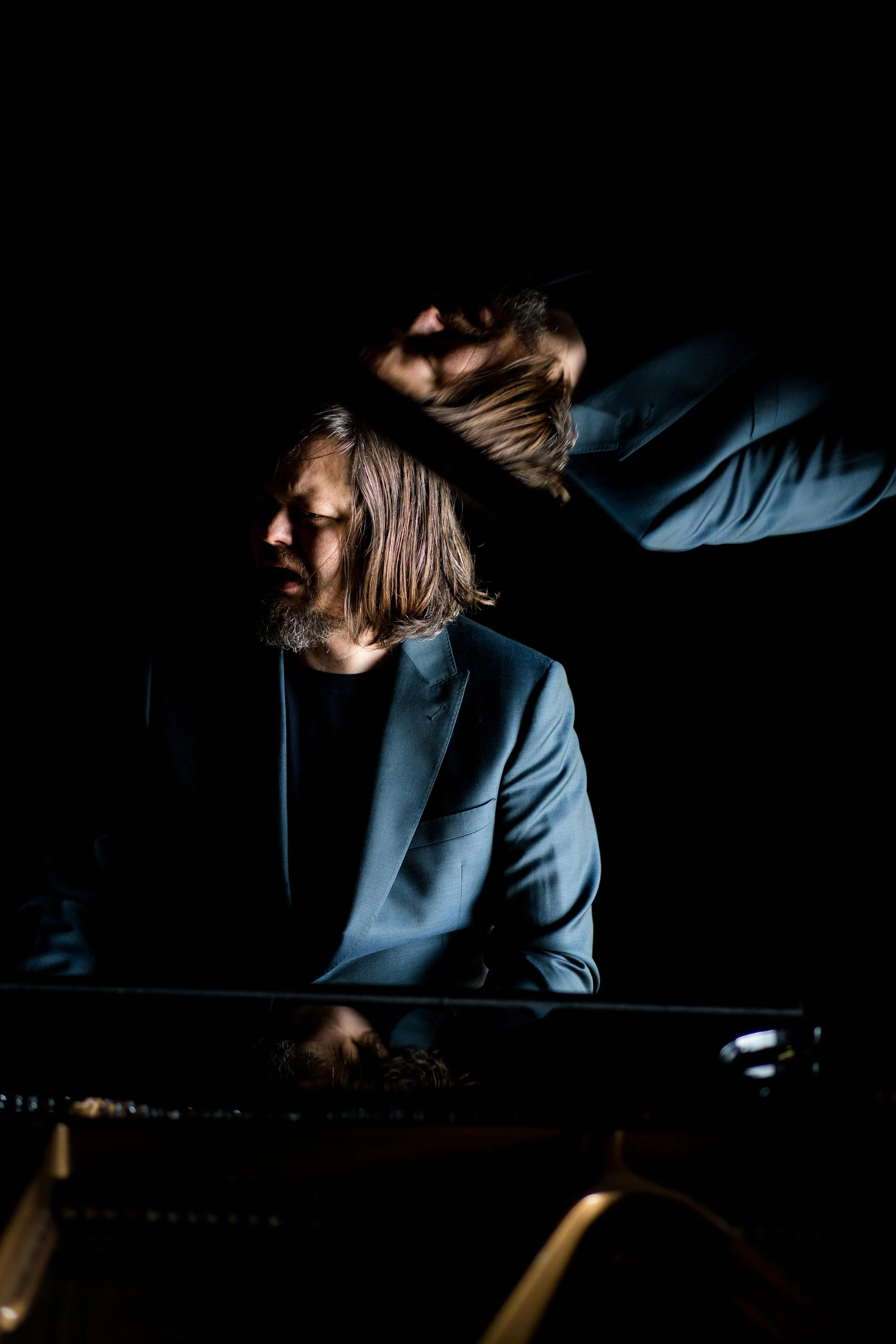 OLLIE MCGILL ANNOUNCES LAUNCH SHOWS IN MELBOURNE &amp; SYDNEY