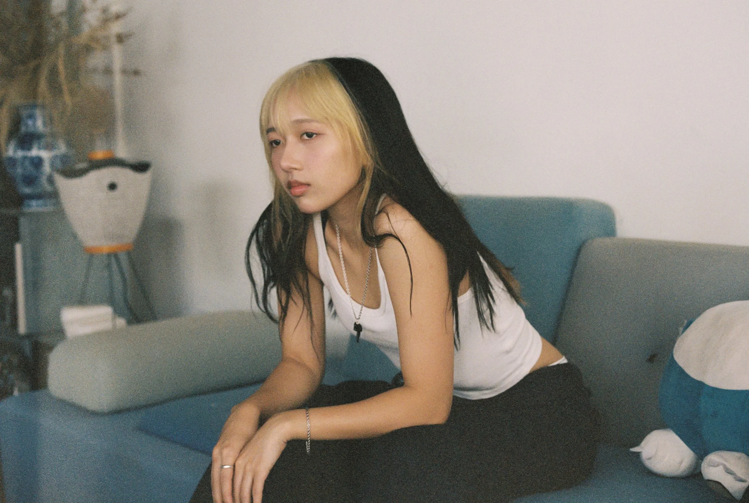 hannah bahng announces Australian dates for The Abysmal Tour 
