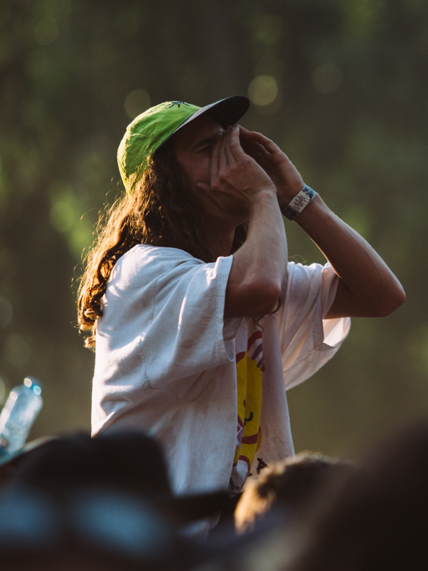 New Australian music from: @stephstringsmusic @boyandbear @chloe.parche @cosmos_midnight @fullflowermoonband @itsmungmung @the.beefs @kookjoey @fracturestunes &amp; heaps more. 

Comment Spotify and we&rsquo;ll send you the playlist.