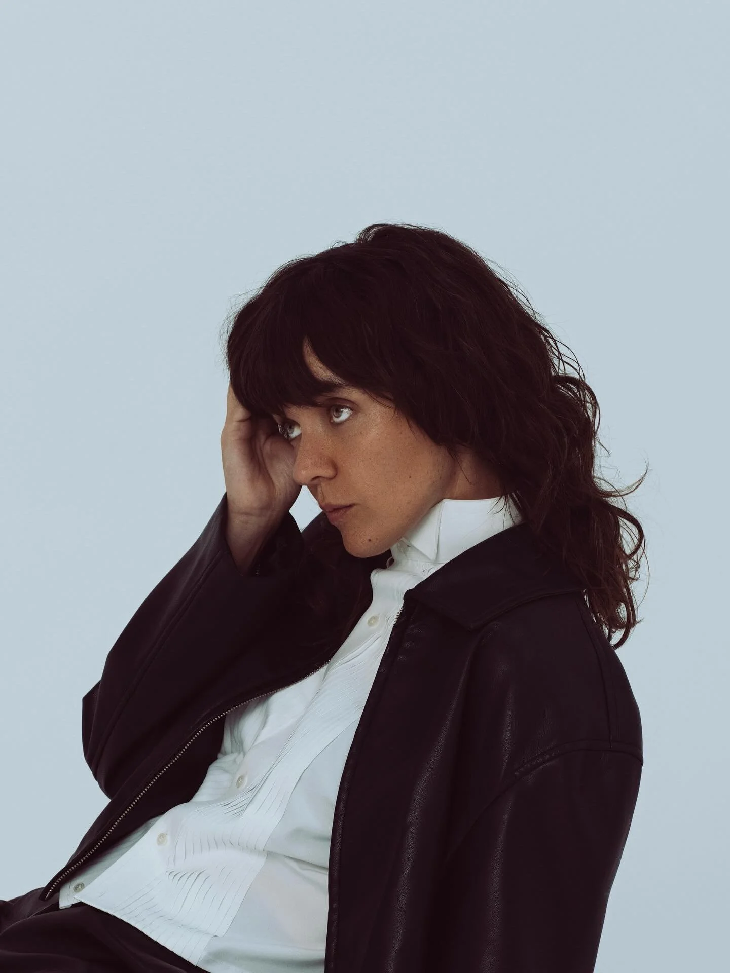 @courtneybarnett Australian Tour. 

Comment &ldquo;Tickets&rdquo; and we&rsquo;ll send you all the details or click the link in our bio.  #australianmusicscene 🇦🇺🎟️