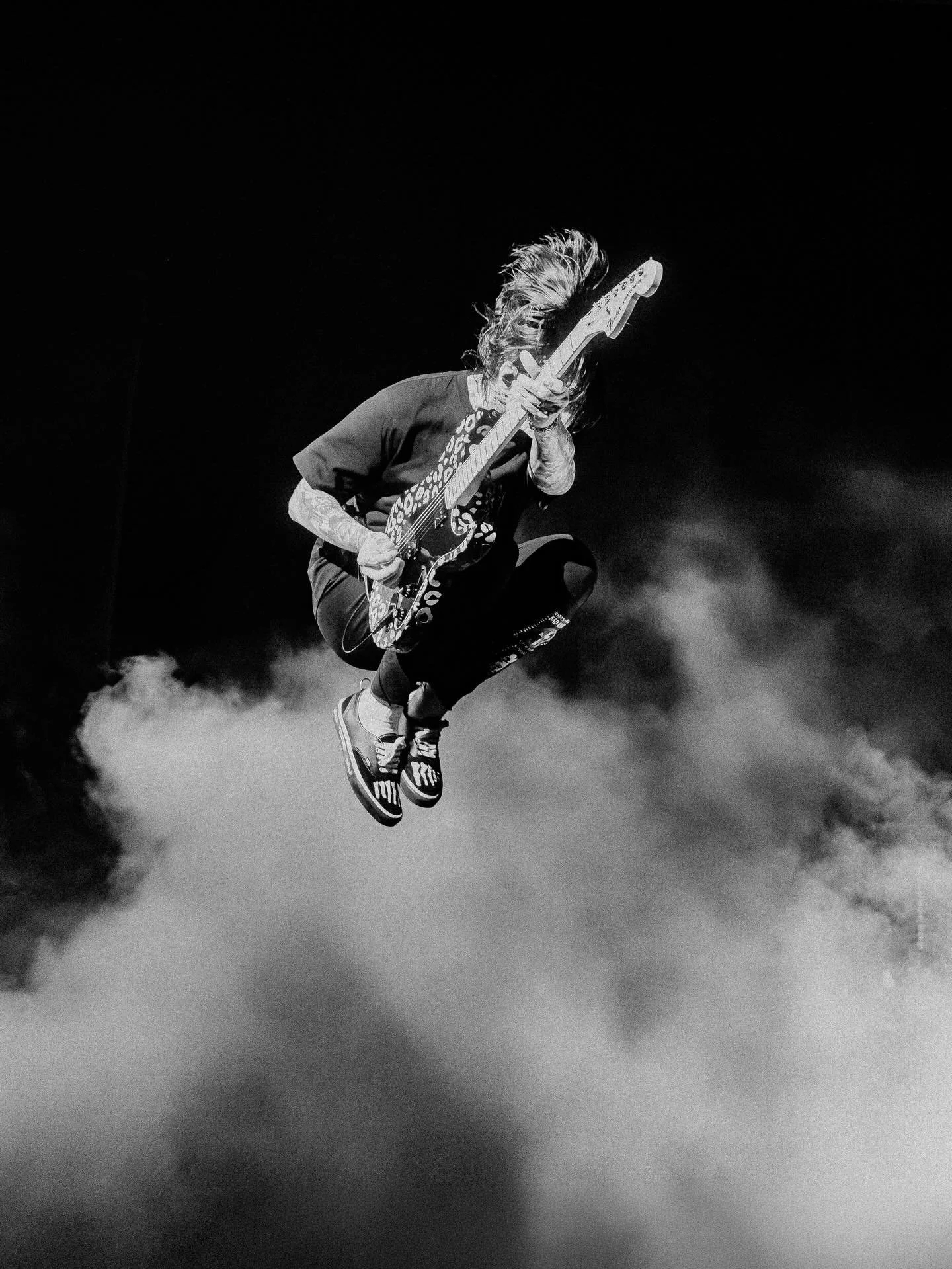 @ash_jms shoots @piercetheveil at Riverstage, Brisbane. 

Full gallery up on the site.