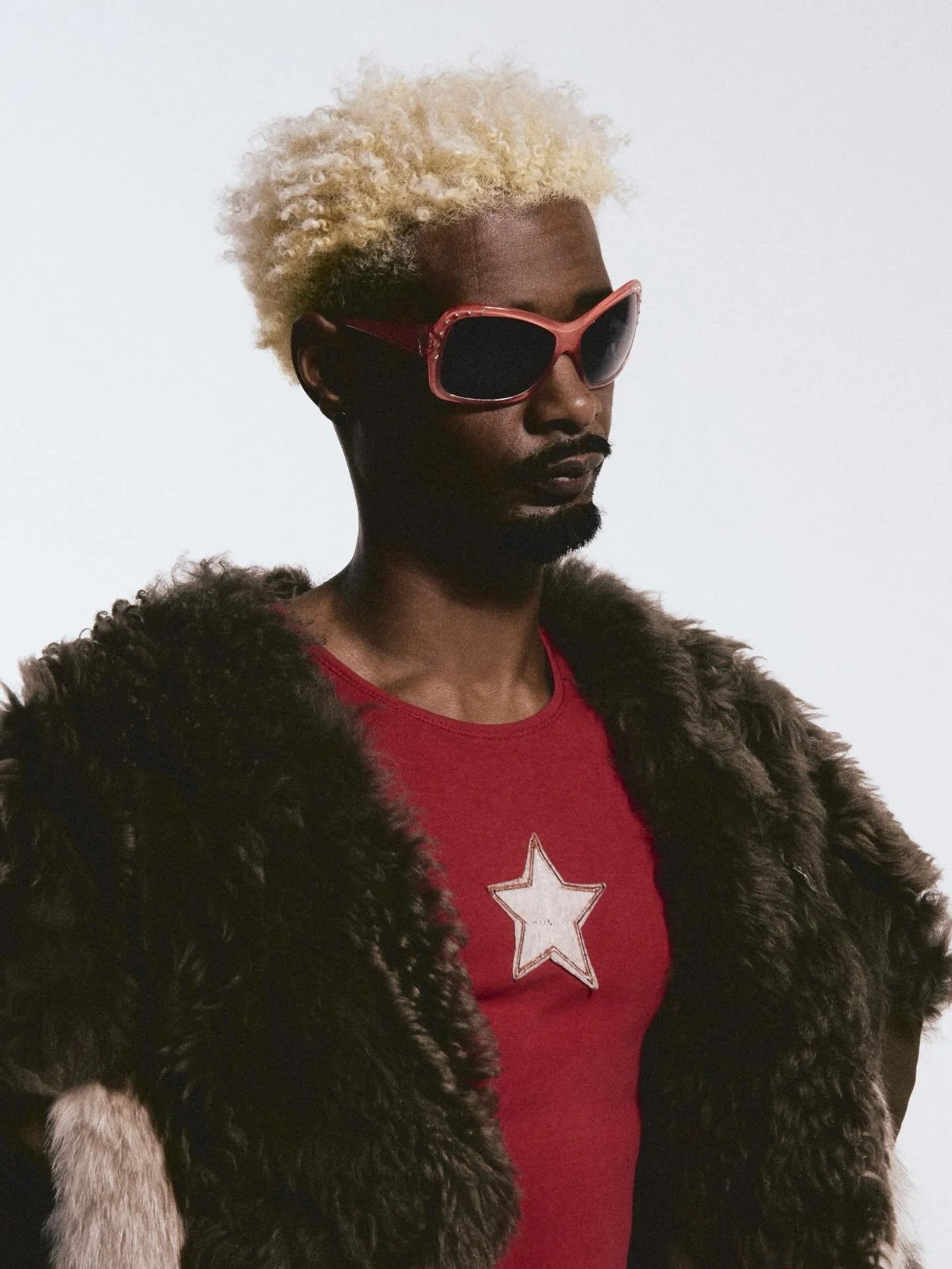 @xdannyxbrownx Australian Tour. 

Comment &ldquo;Tickets&rdquo; and we&rsquo;ll send you all the details or click the link in our bio.  #australianmusicscene 🇦🇺🎟️