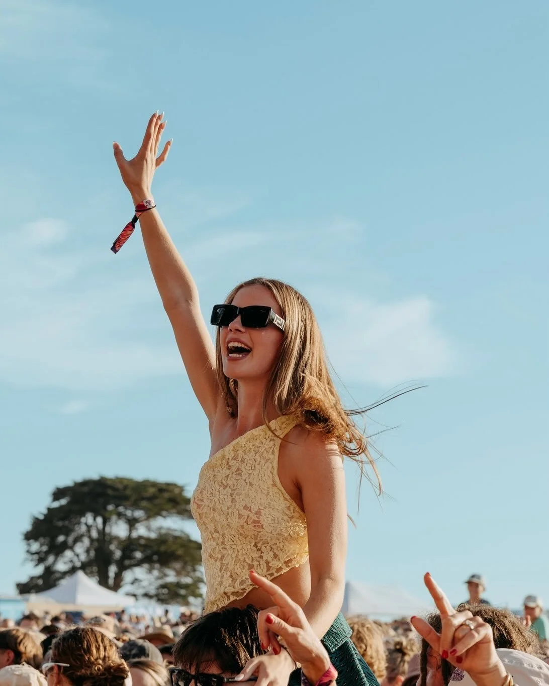 @oceansoundsfestival 2027 lineup! 

Comment &ldquo;Tickets&rdquo; and we&rsquo;ll send you all the details or click the link in our bio.  #australianmusicscene 🇦🇺🎟️