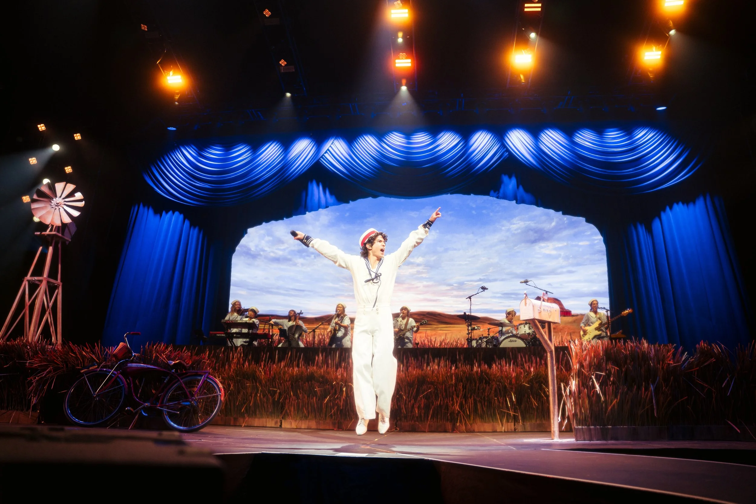 PHOTOS: Conan Gray – Rod Laver Arena – Melbourne
