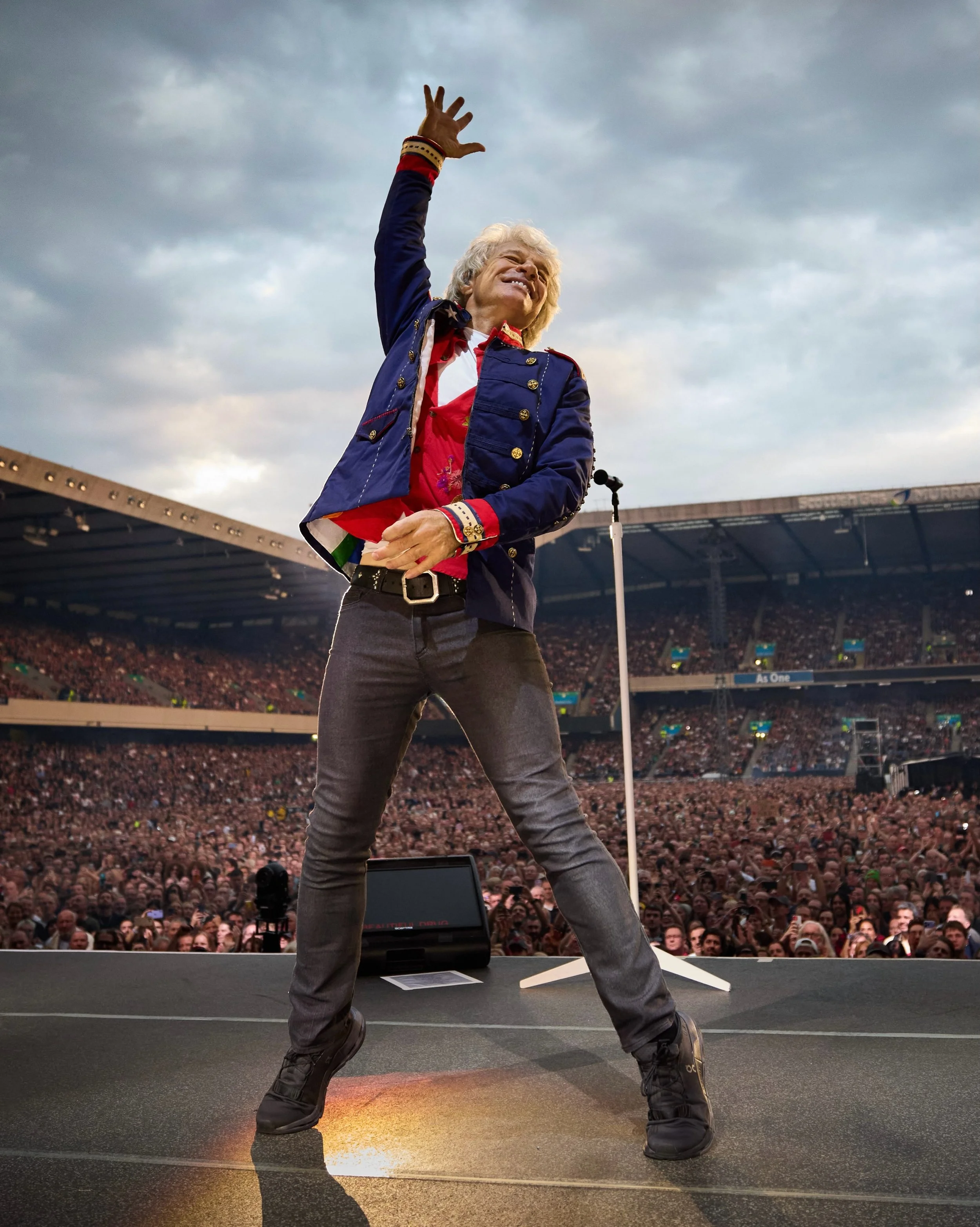 @bonjovi Australian Tour. 

Comment &ldquo;Tickets&rdquo; and we&rsquo;ll send you all the details or click the link in our bio.  #australianmusicscene 🇦🇺🎟️