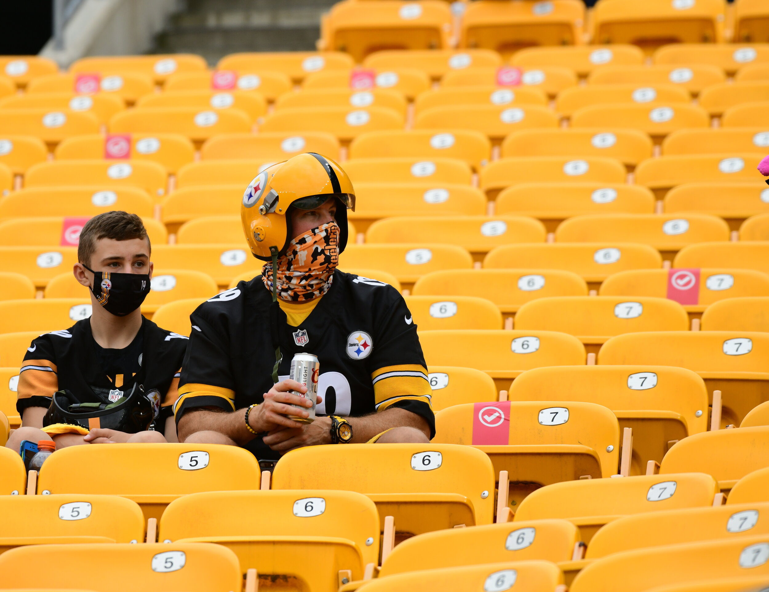Fans masked.JPG